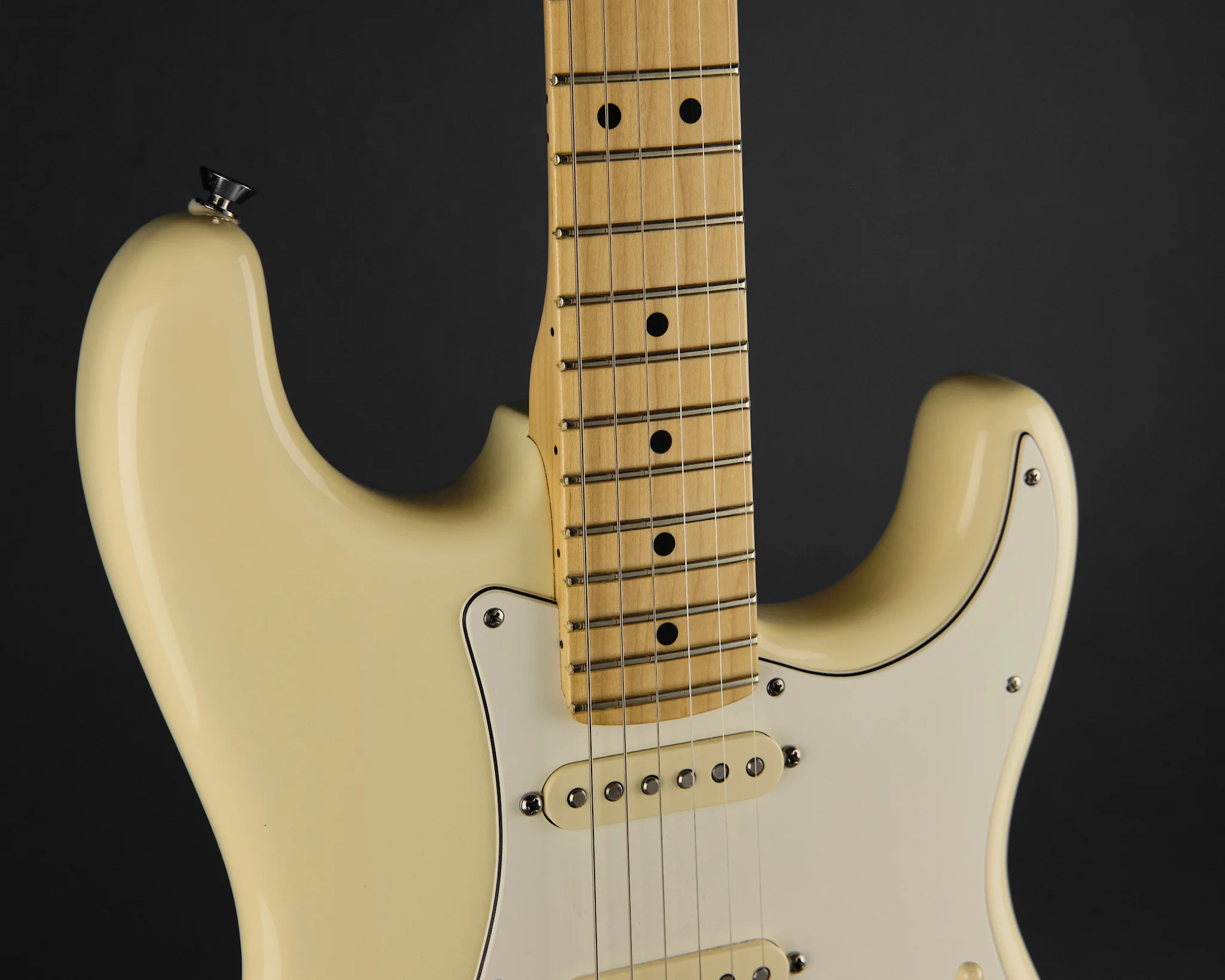 2013 Fender American Standard Stratocaster Olympic White - Image 10