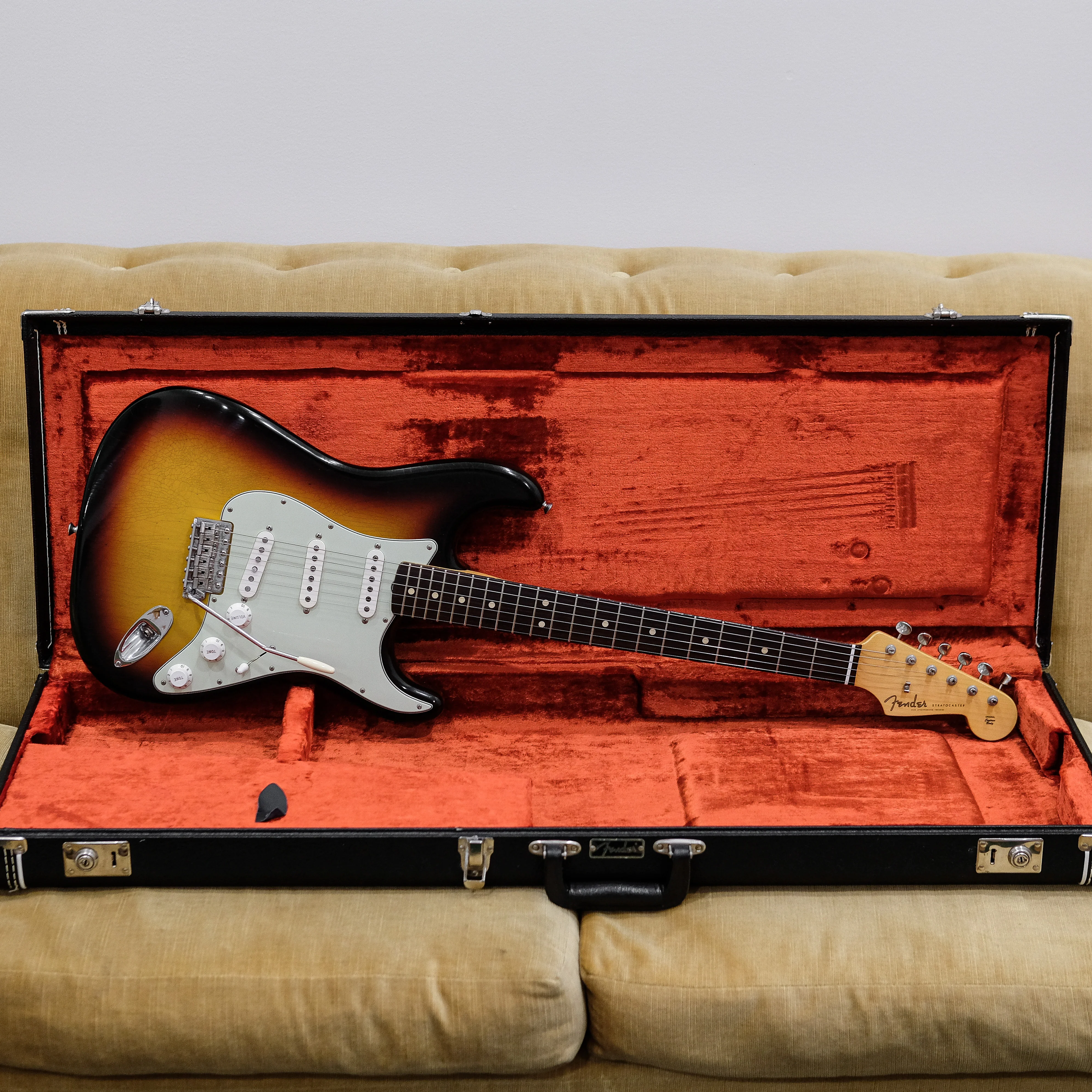 2013 Fender Custom Shop 50th Anniversary '64 L-Series Stratocaster Sunburst - Image 9