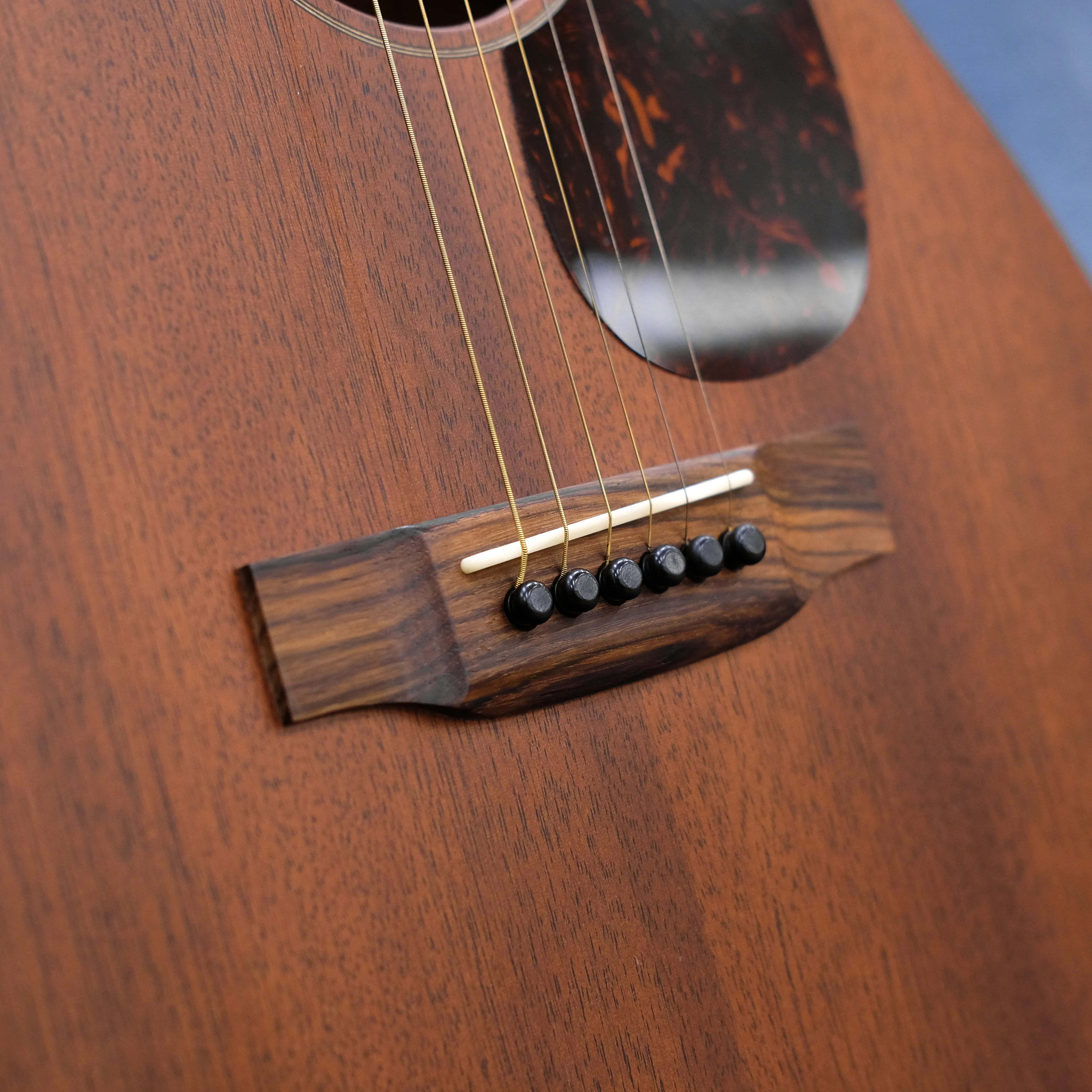 2014 Martin 00-15M - Image 3