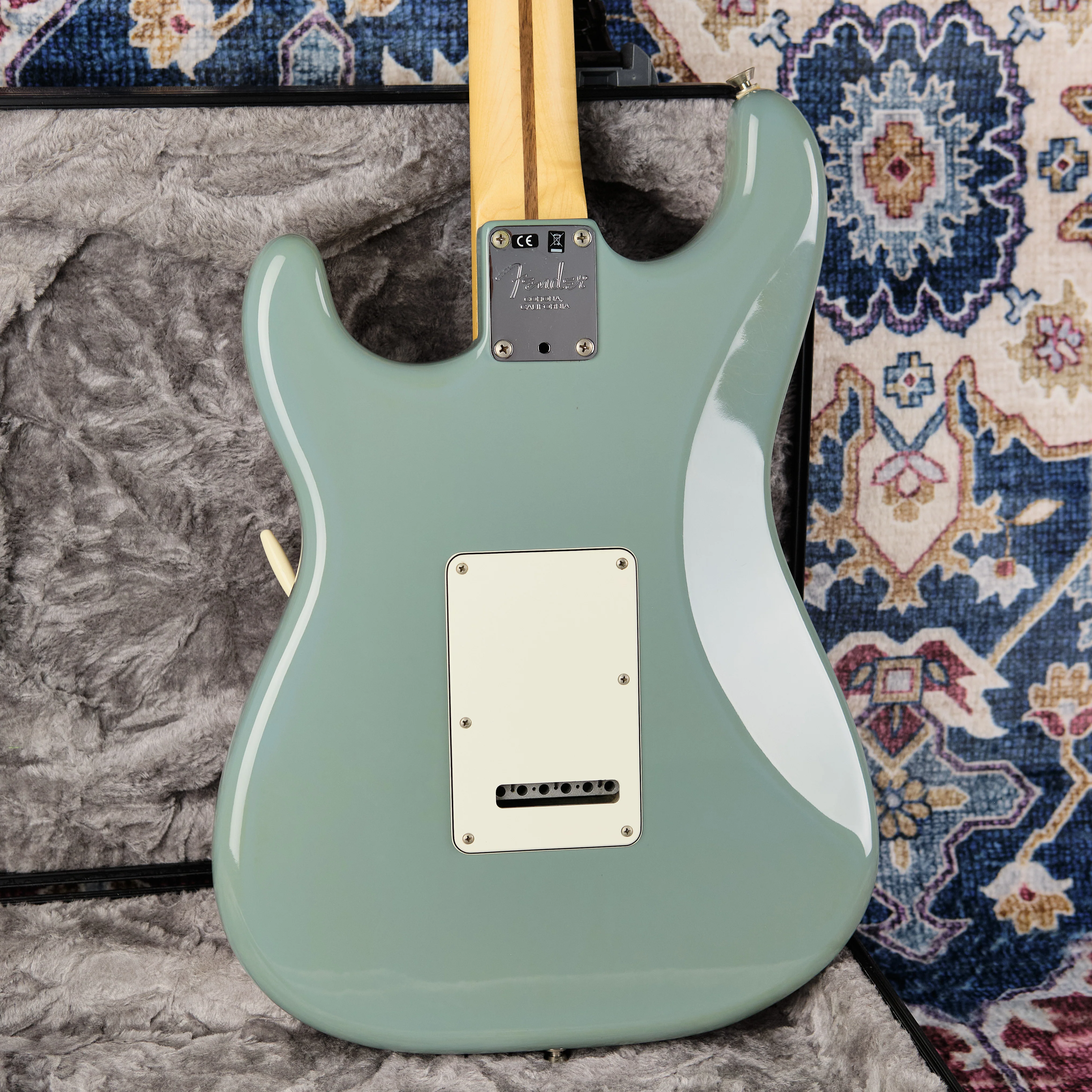 2016 Fender American Professional Stratocaster Sonic Gray - Image 3