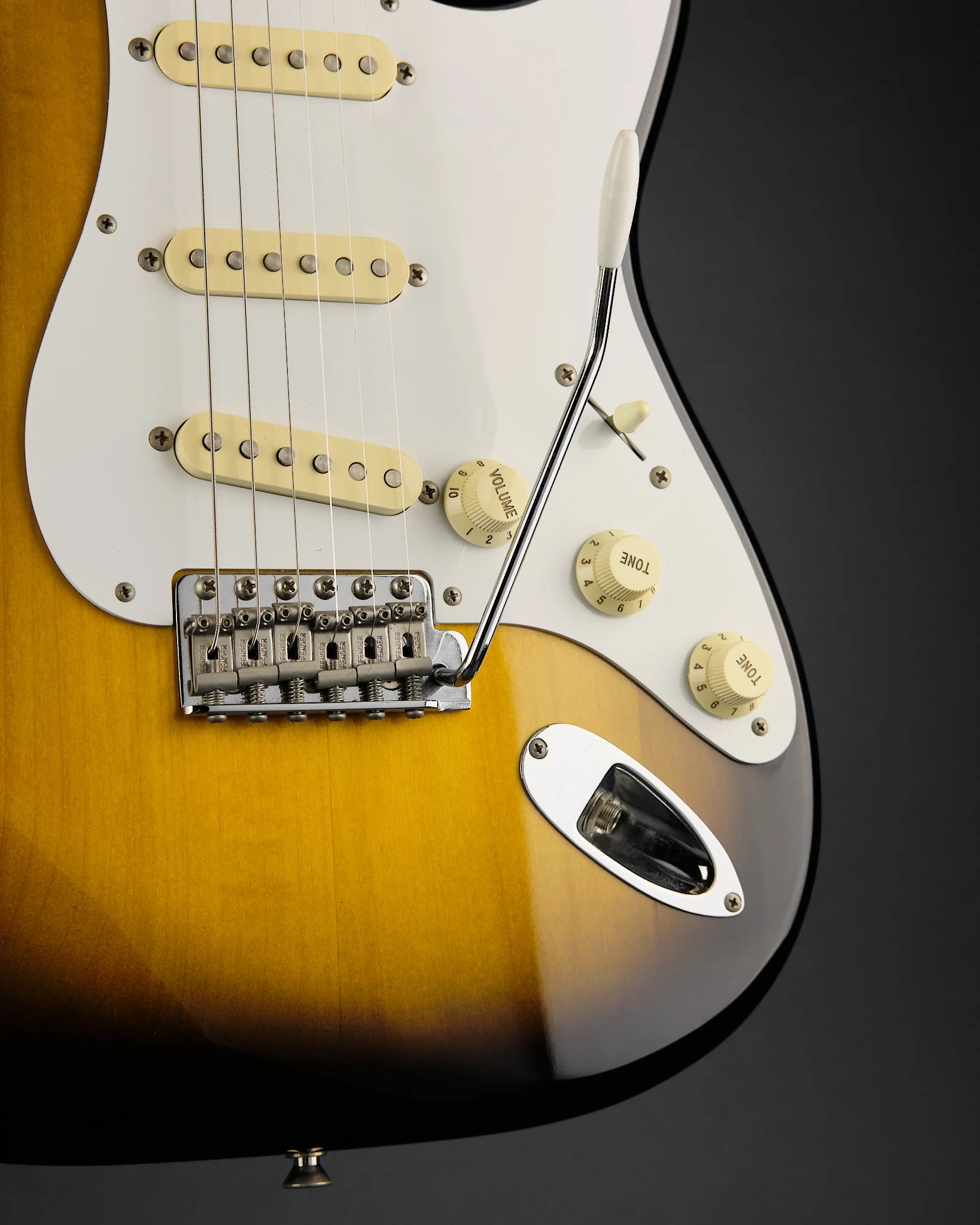 2017 Fender MIJ Classic '50s Stratocaster Sunburst - Image 11