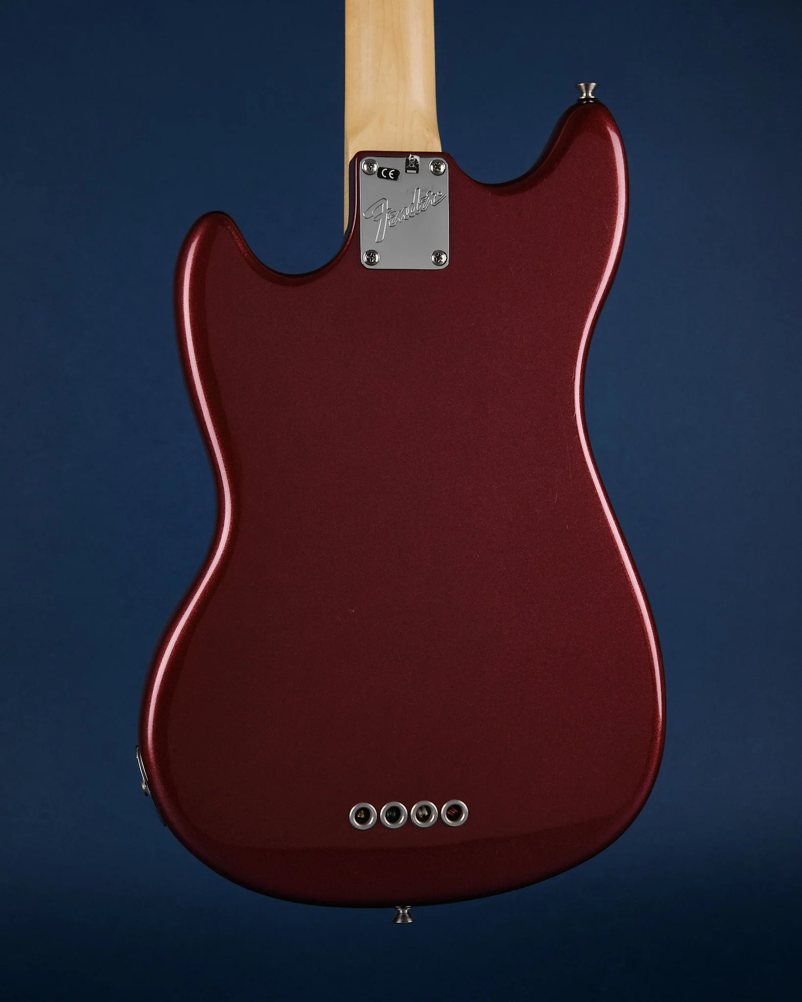 2019 Fender American Performer Mustang Bass Aubergine - Image 3