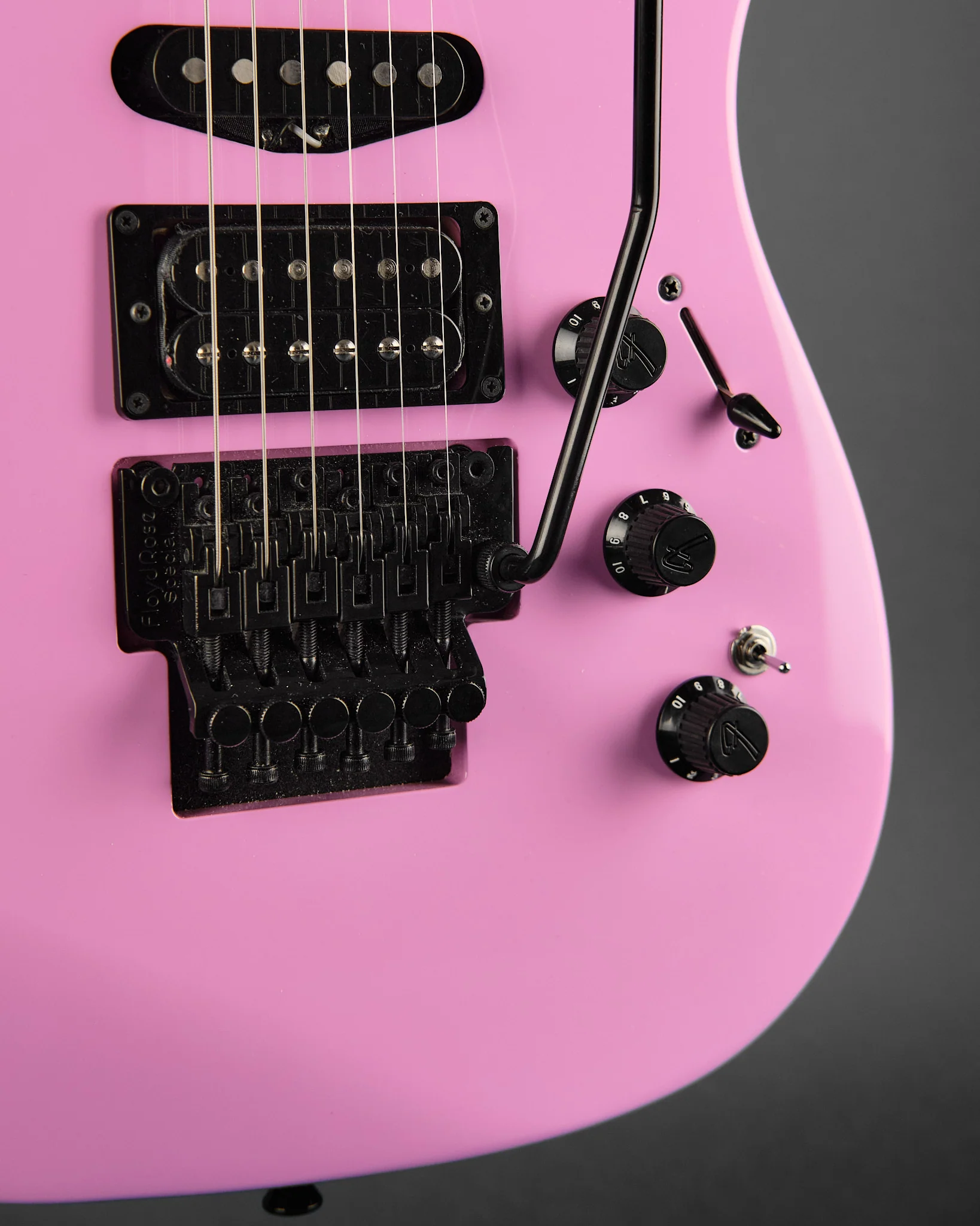 2019 Fender Limited Edition HM Strat Flash Pink - Image 9