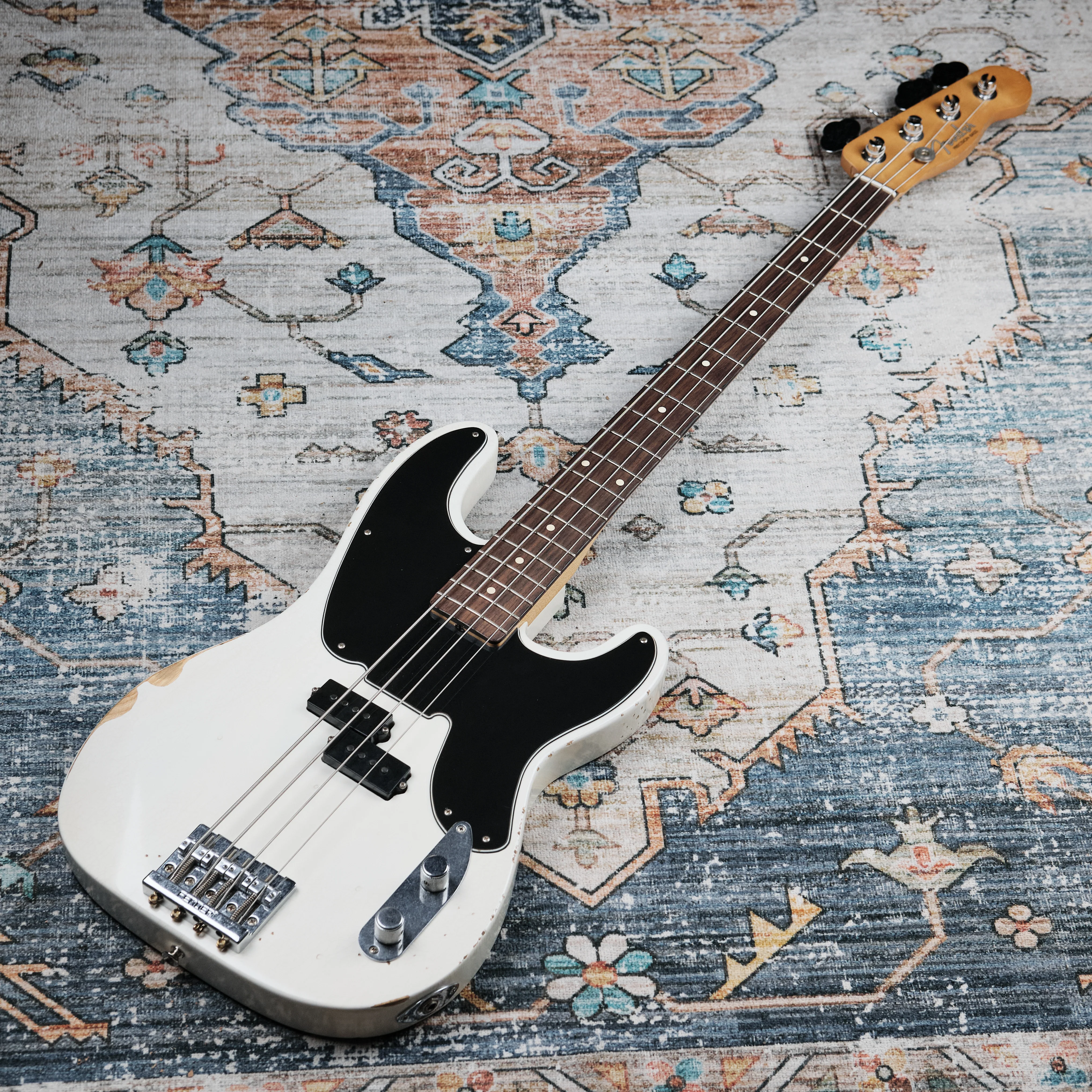 2019 Fender Roadworn Mike Dirnt Precision Bass - Image 7