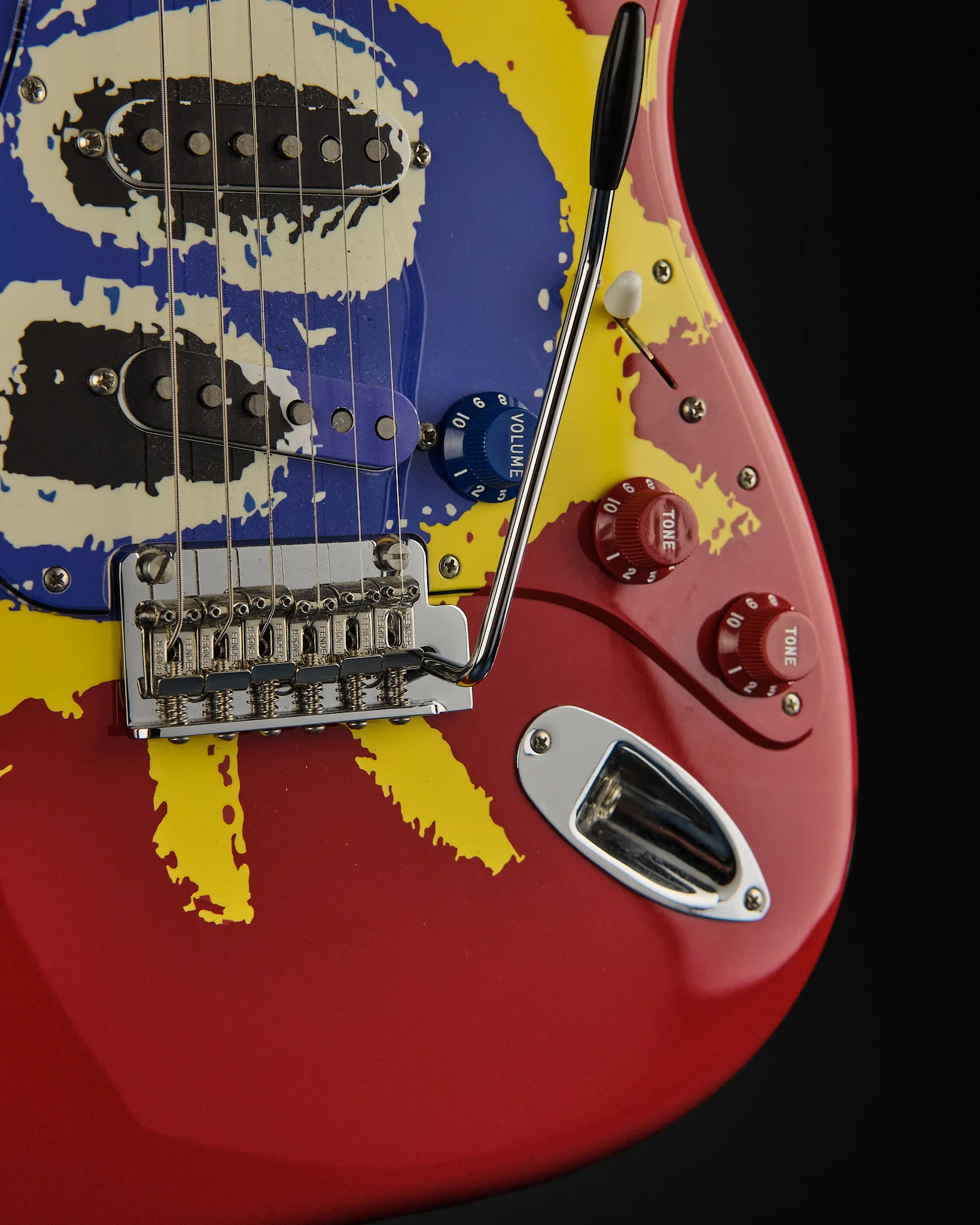 2021 Fender 30th Anniversary 'Screamadelica' Stratocaster - Image 9