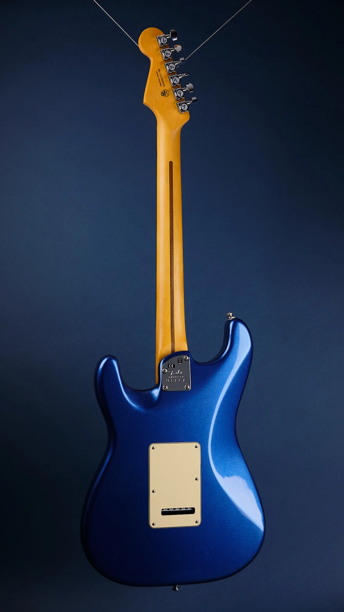 2021 Fender American Ultra Stratocaster HSS Cobra Blue - Image 5