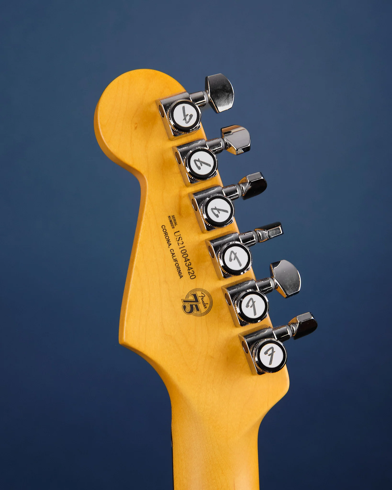 2021 Fender American Ultra Stratocaster HSS Cobra Blue - Image 7