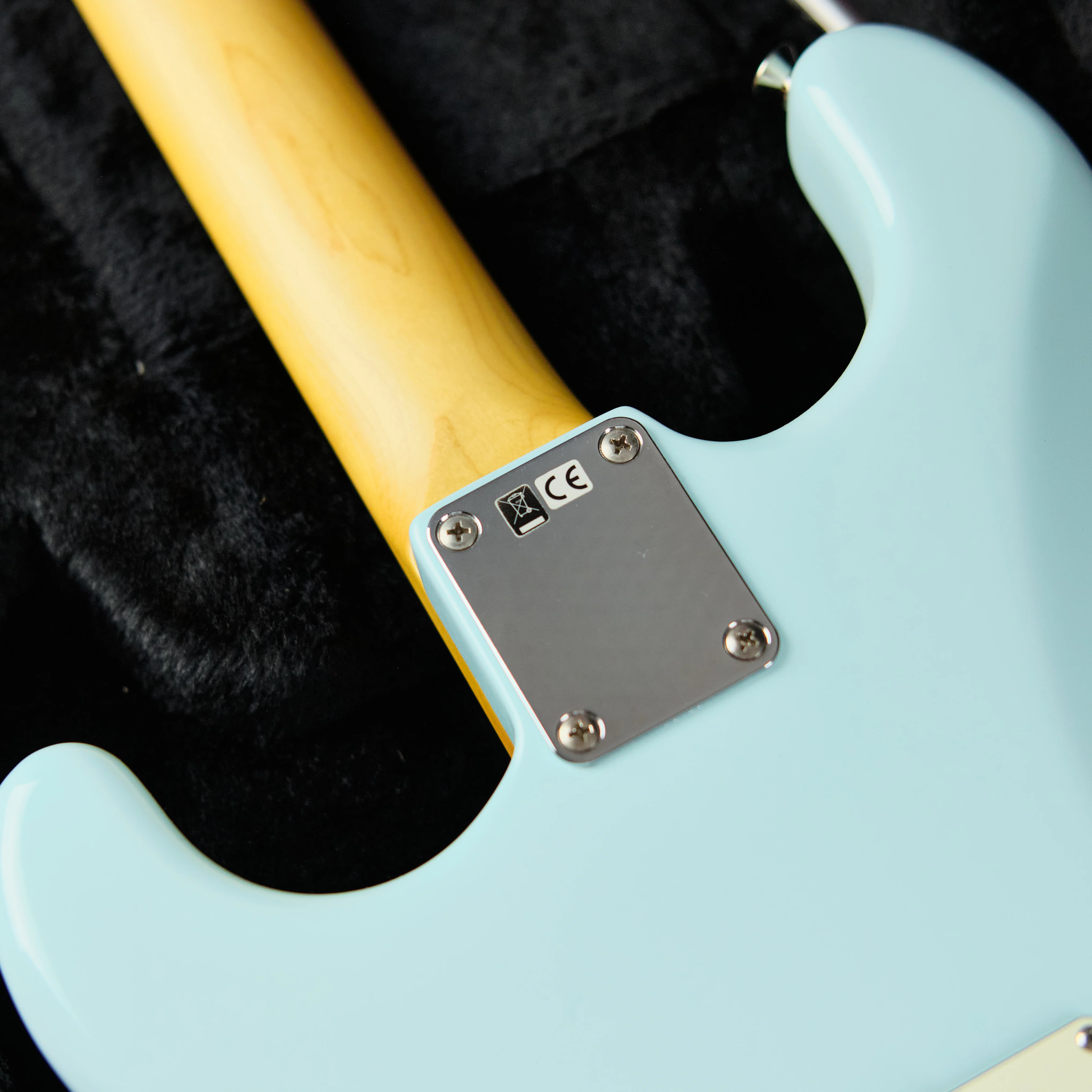 2021 Fender Japan Hybrid '60s Stratocaster Daphne Blue Refin - Image 10