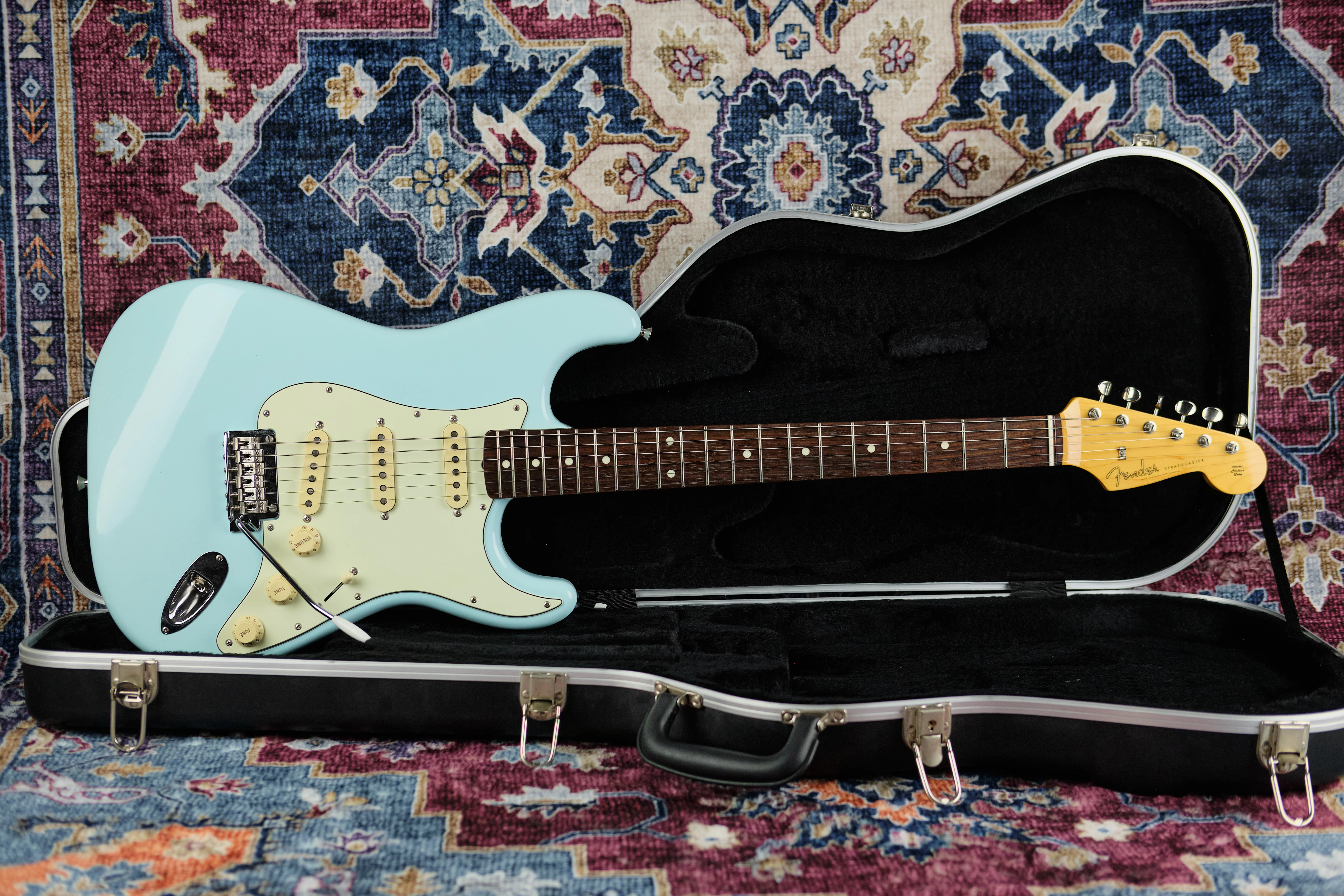 2021 Fender Japan Hybrid '60s Stratocaster Daphne Blue Refin - Image 4