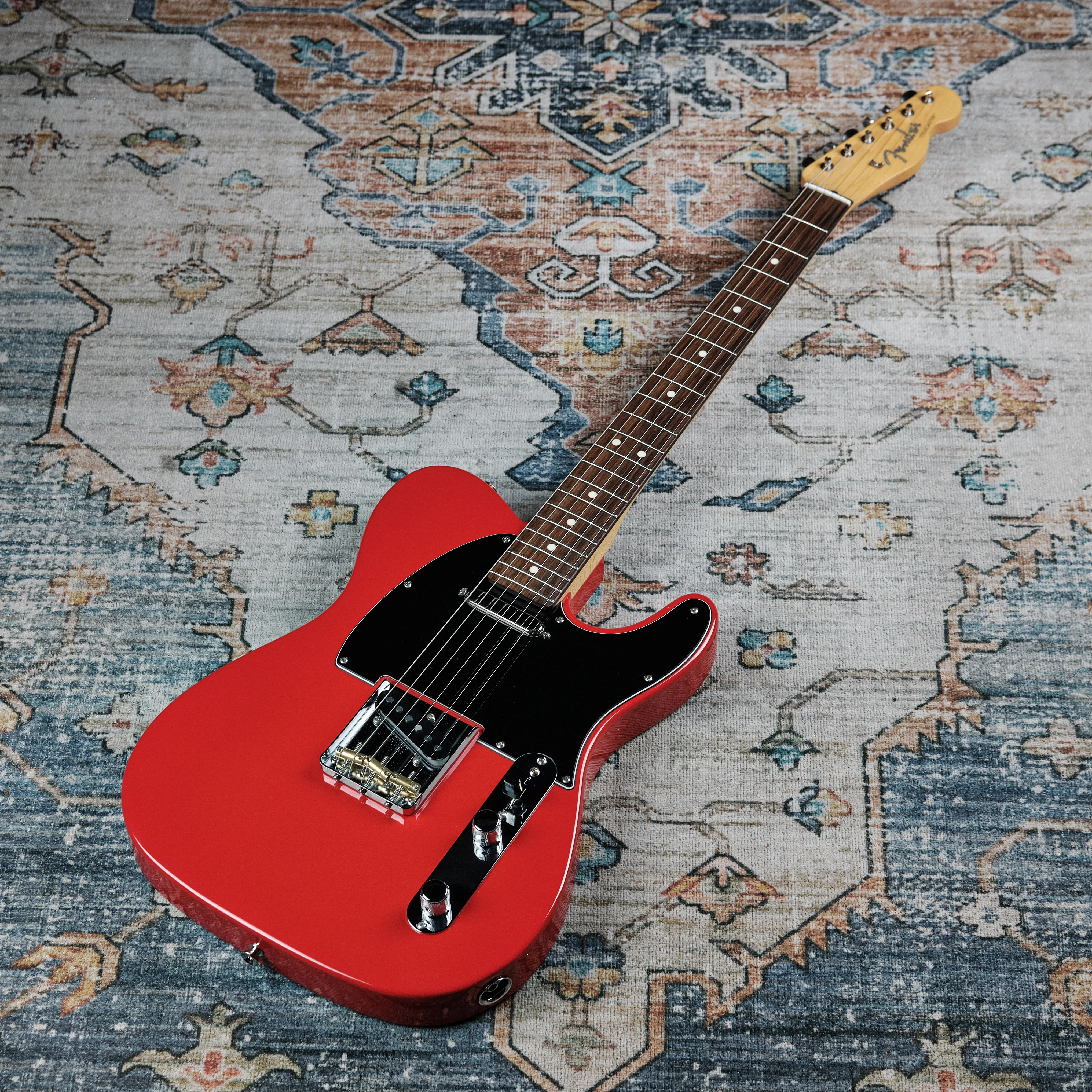 2021 Fender Made in Japan Hybrid II Telecaster Modena Red - Image 4