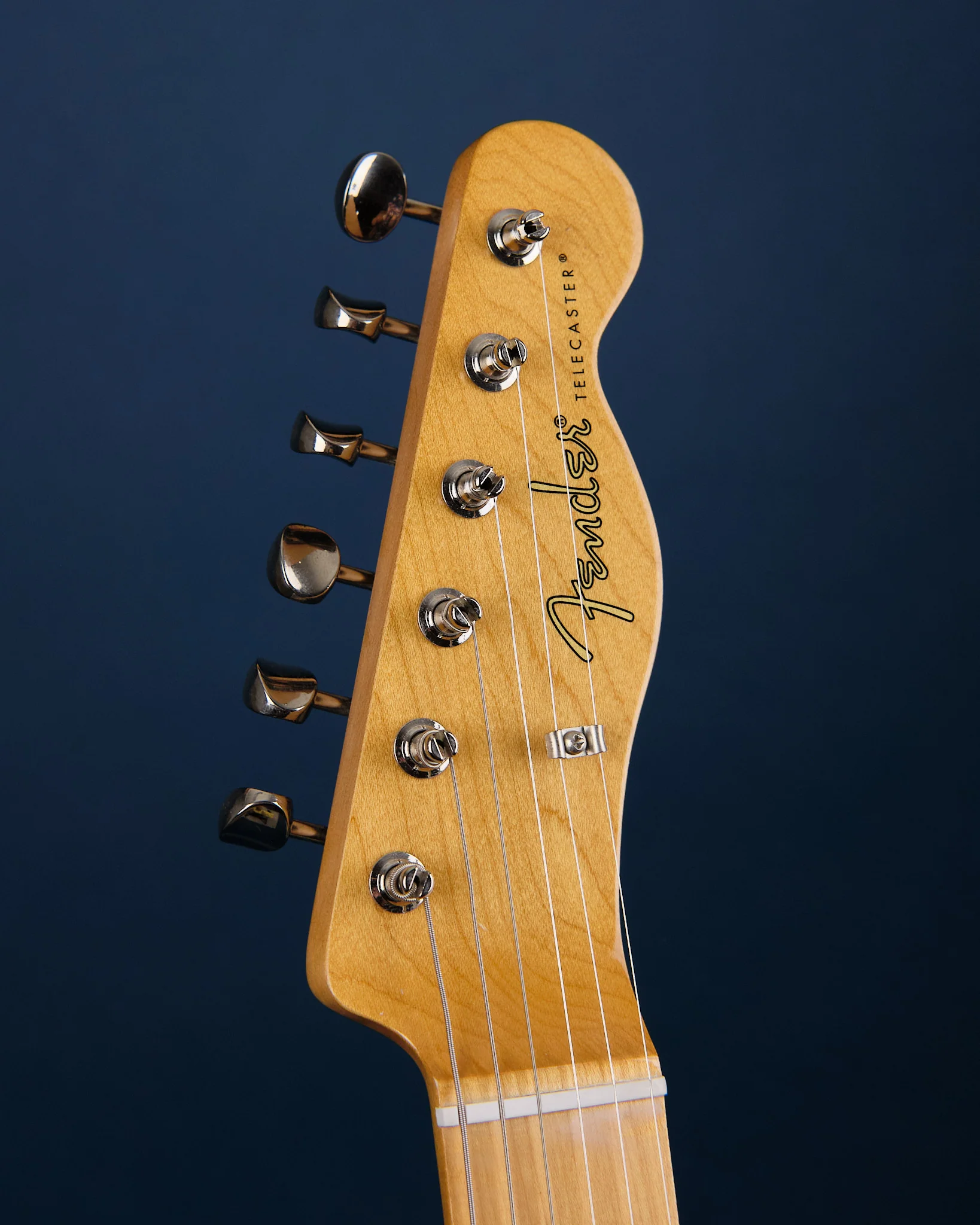 2021 Fender Noventa Telecaster Vintage Blonde - Image 2