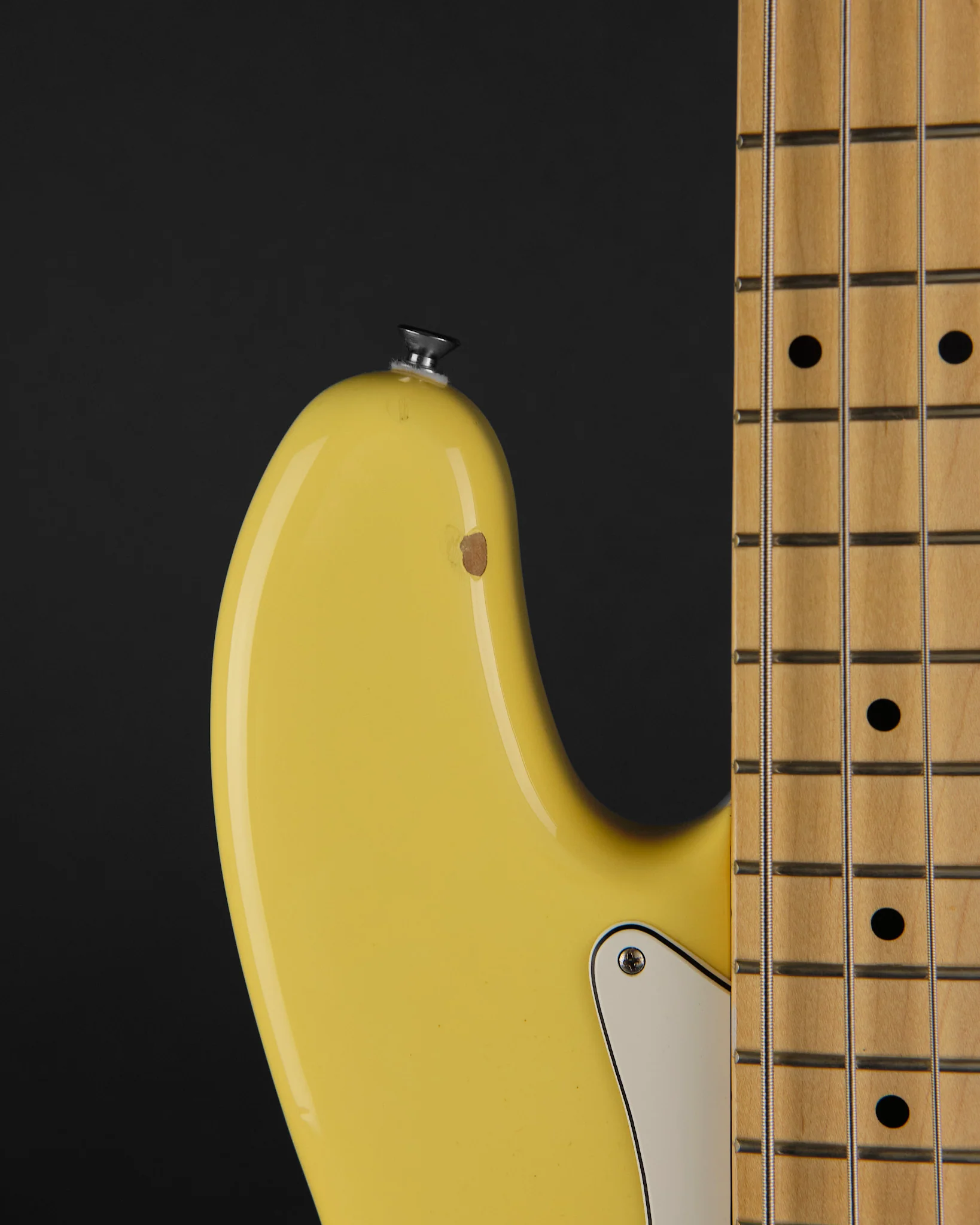2021 Fender Player Jazz Bass Buttercream - Image 9