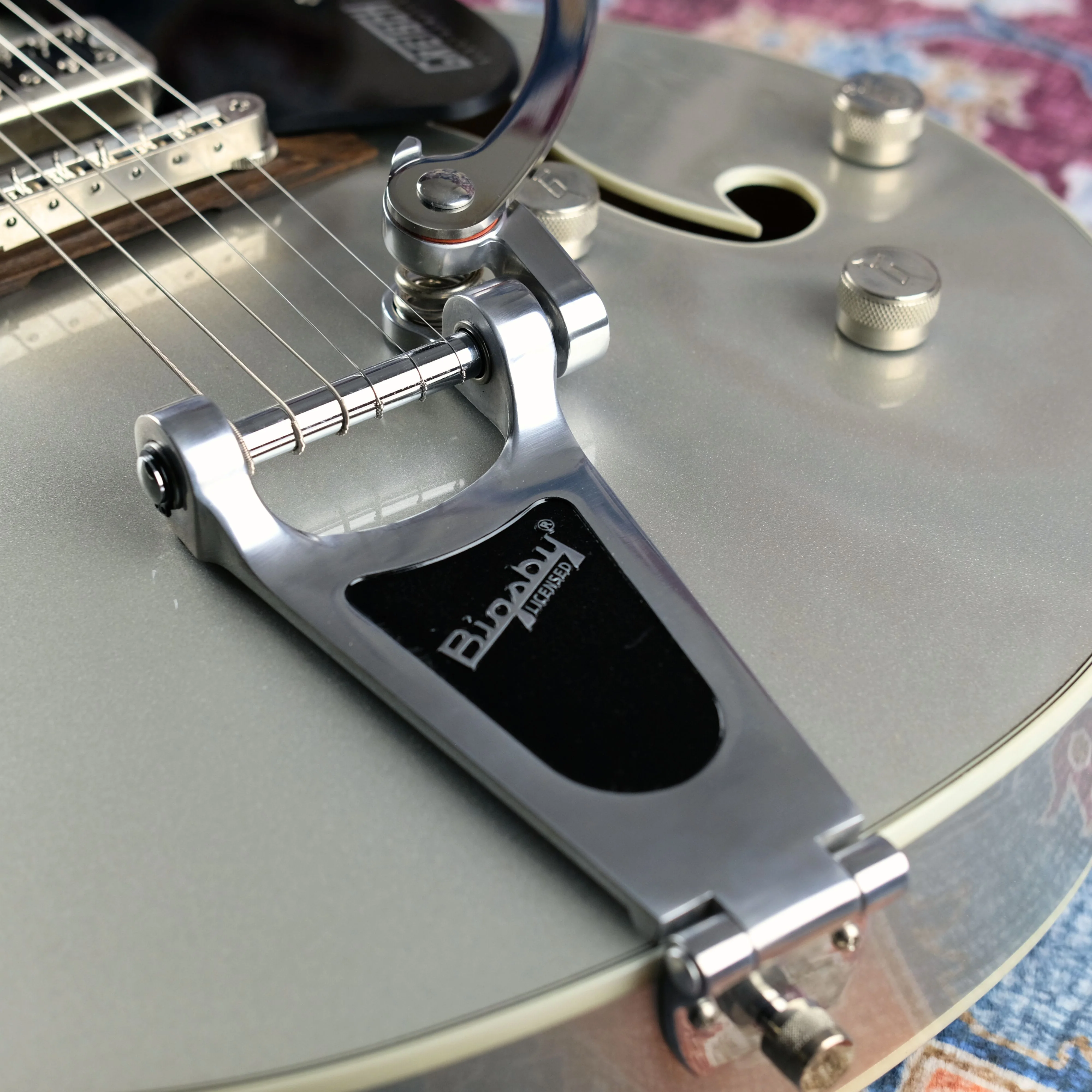 2021 Gretsch G5420T Electromatic Classic Airline Silver - Image 4