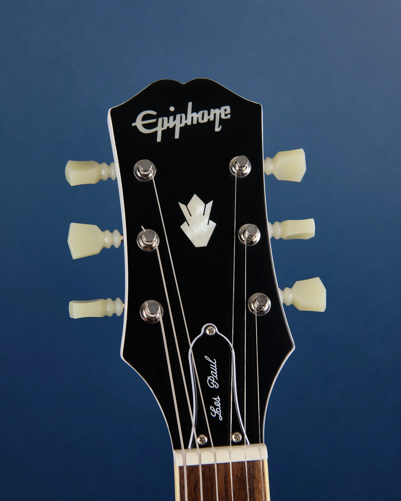 2022 Epiphone 1961 Les Paul SG Standard Aged Classic White - Image 2