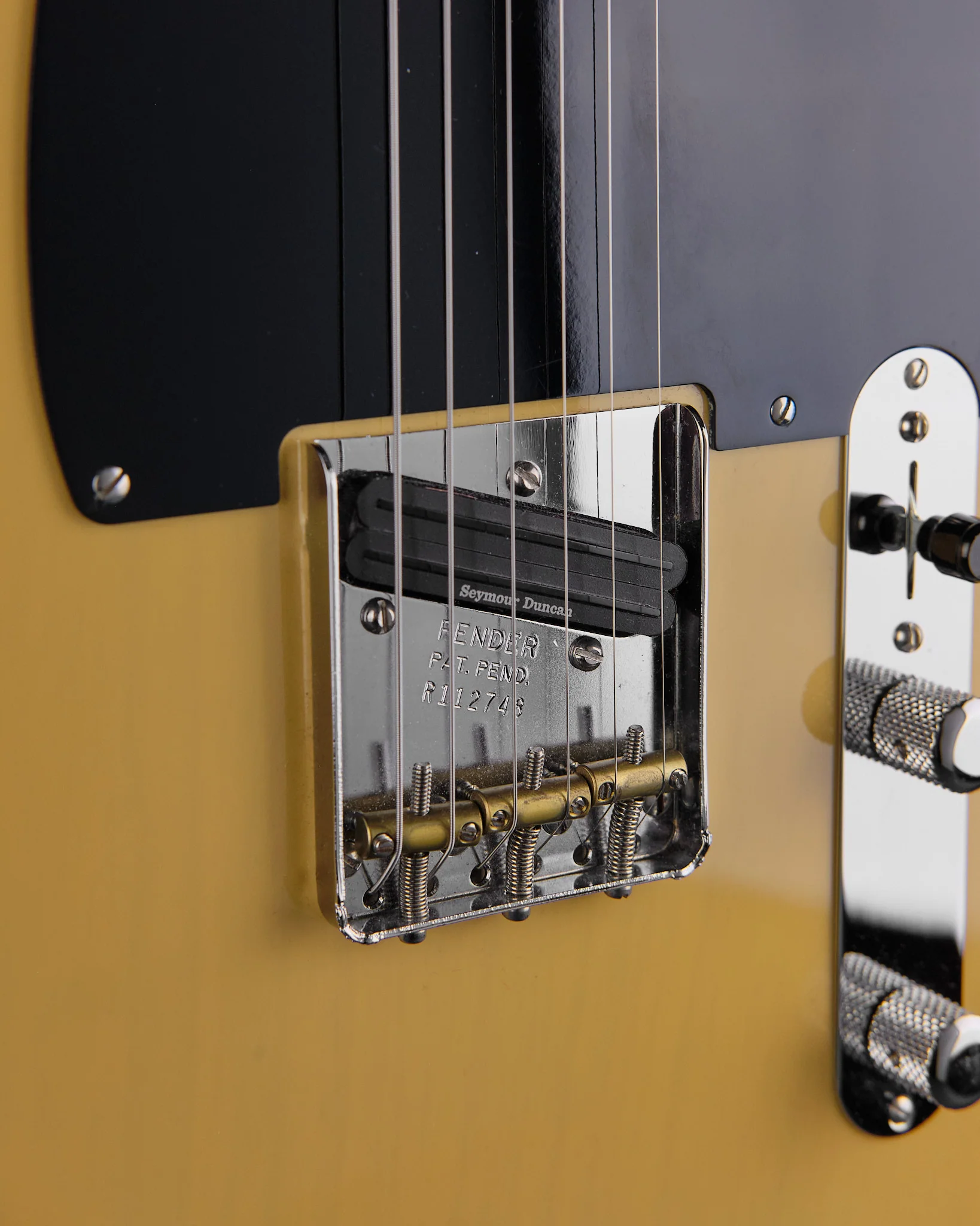2022 Fender Custom Shop LTD 1951 Telecaster NOS Butterscotch Blonde - Image 9