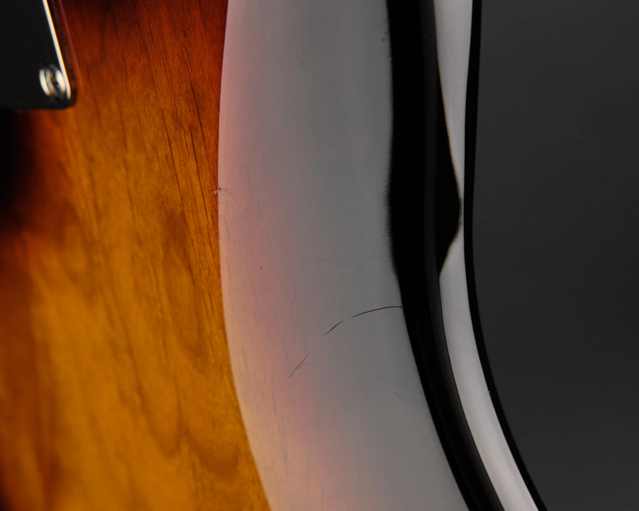 2022 Fender MIJ Heritage '60s Jazzmaster Sunburst - Image 11