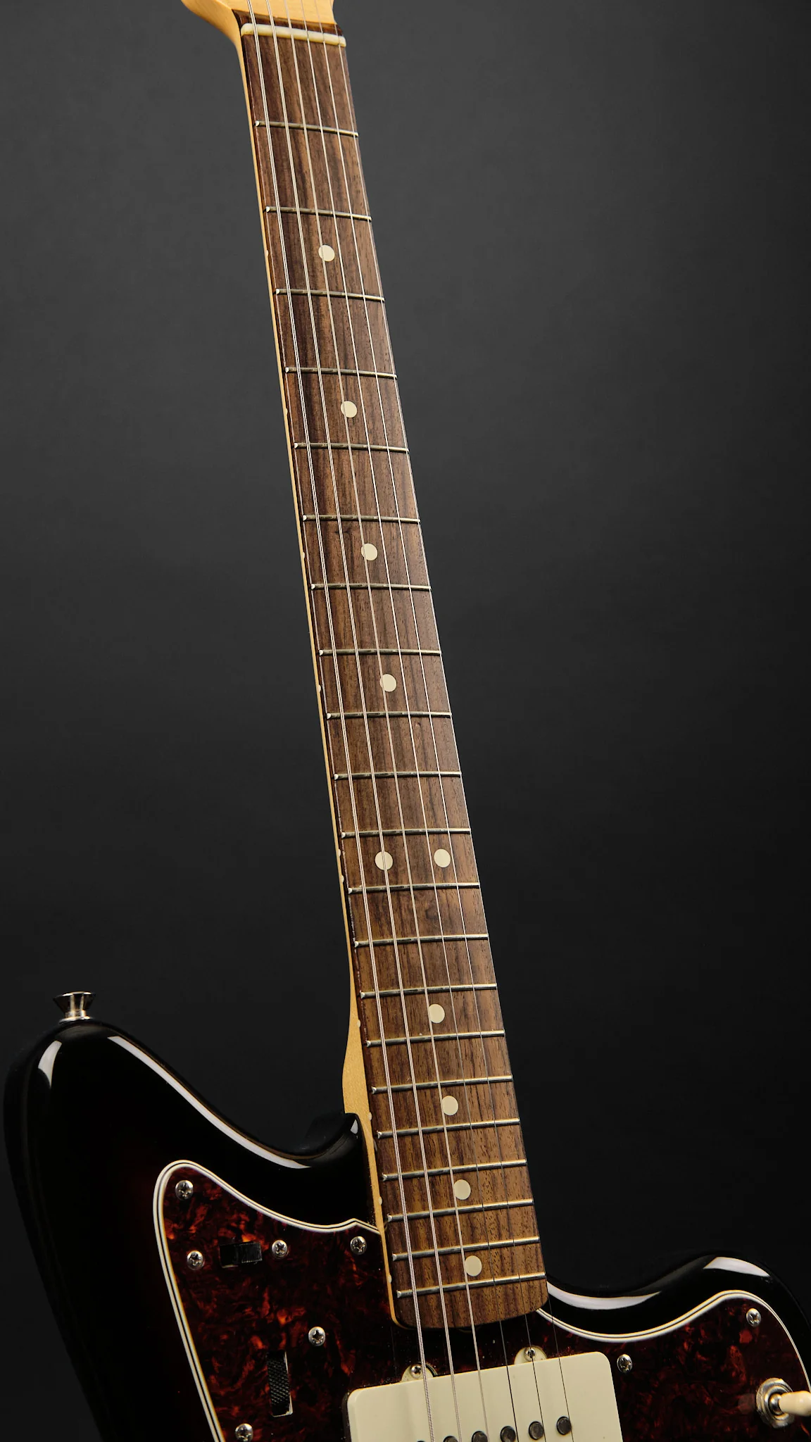 2022 Fender MIJ Heritage '60s Jazzmaster Sunburst - Image 6