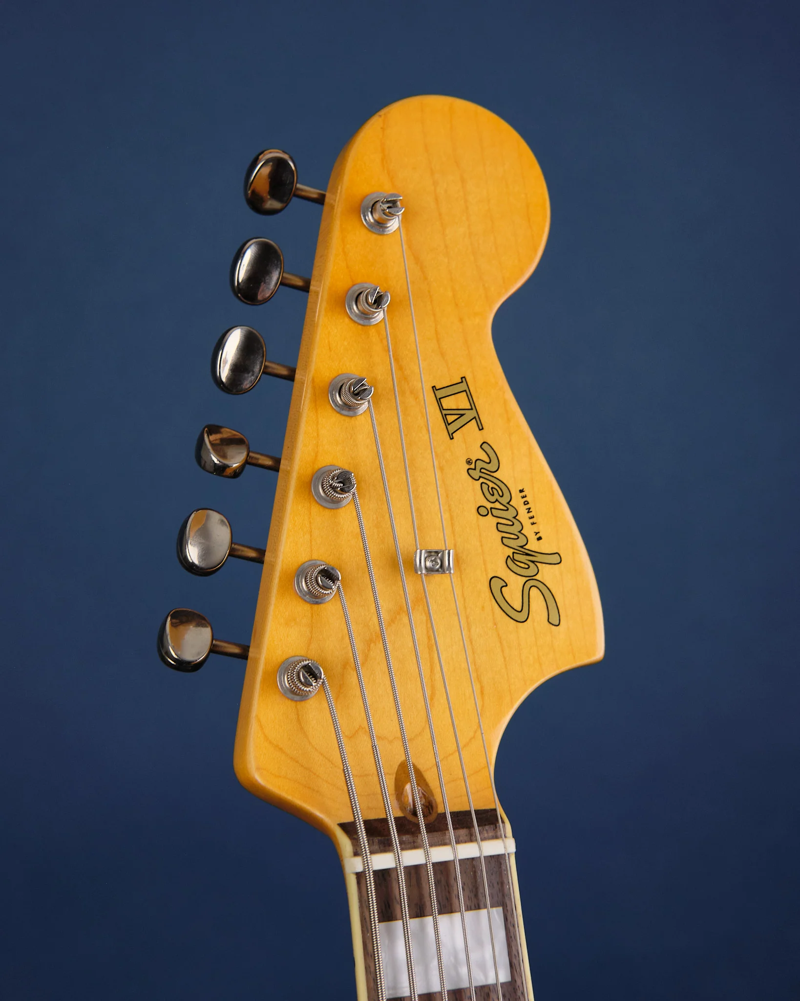 2024 Squier Classic Vibe Bass VI Black - Image 2