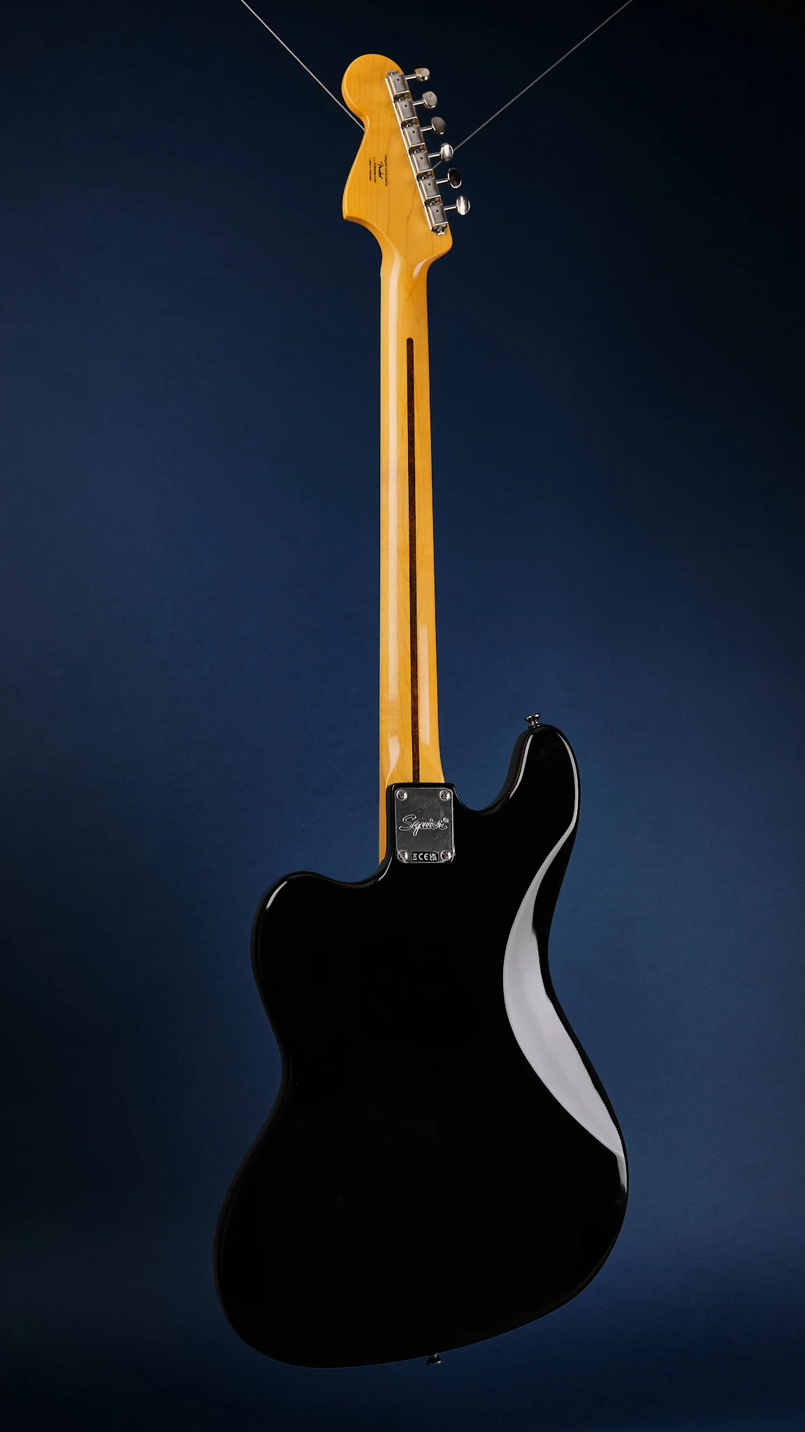 2024 Squier Classic Vibe Bass VI Black - Image 5