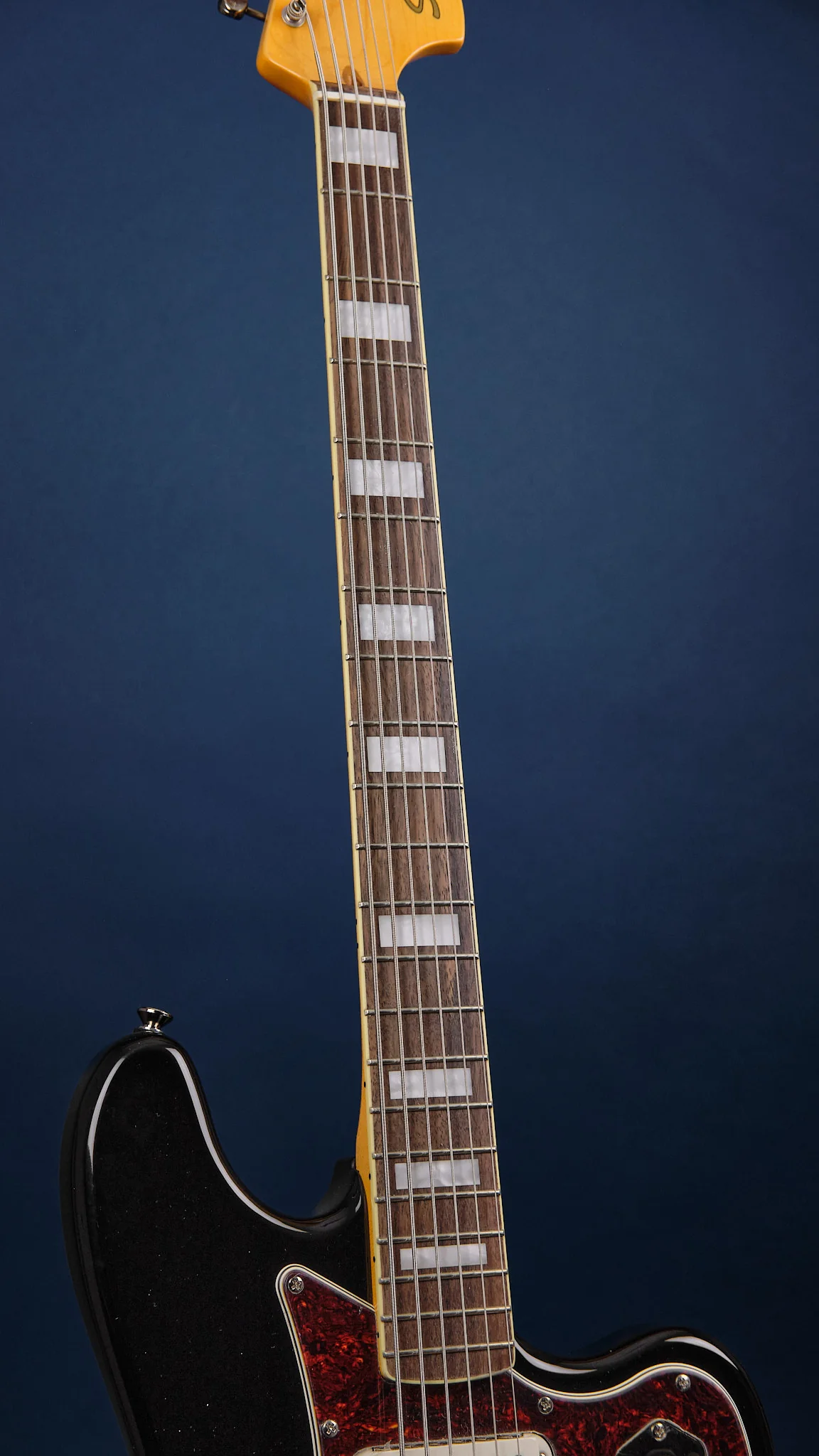 2024 Squier Classic Vibe Bass VI Black - Image 6