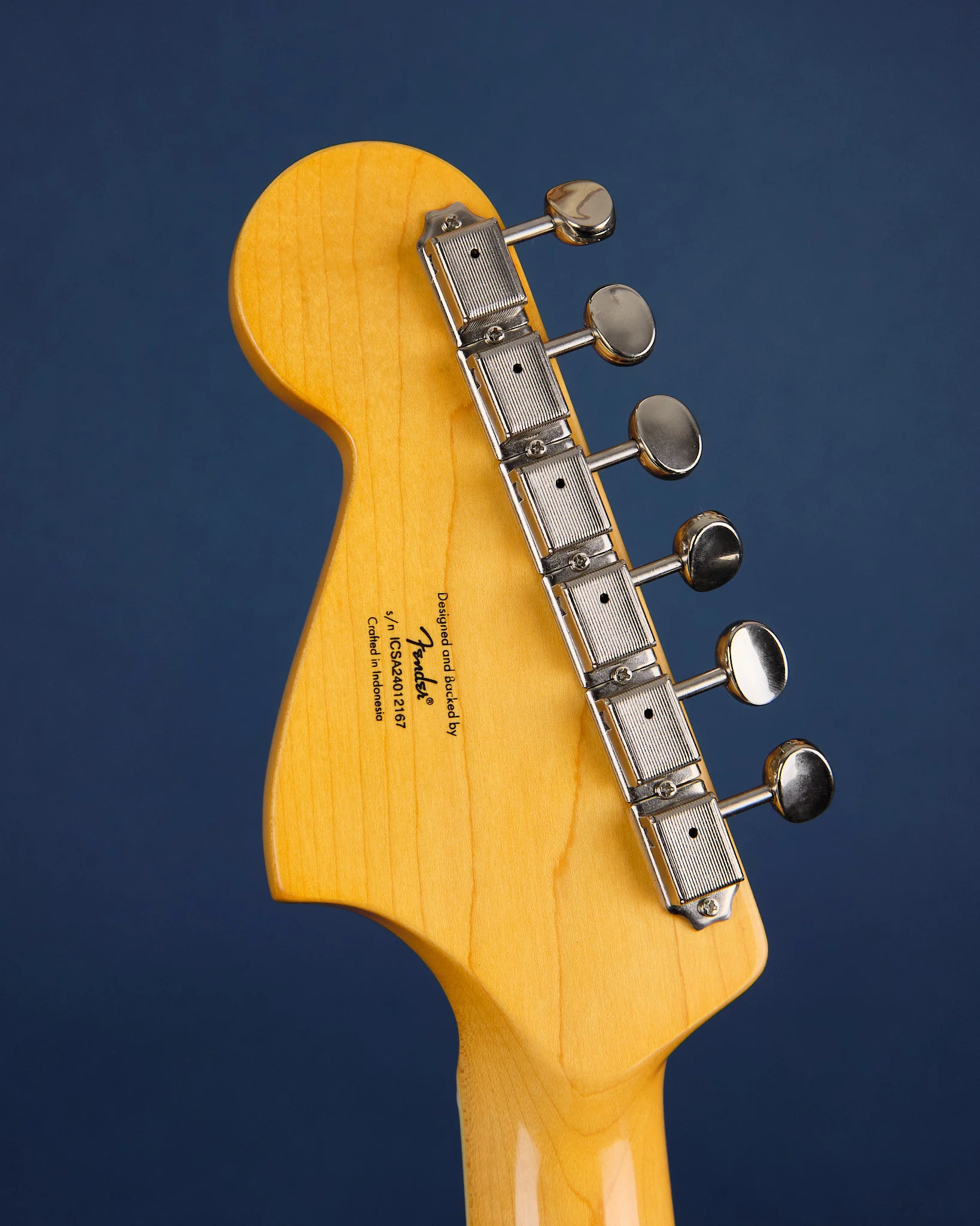 2024 Squier Classic Vibe Bass VI Black - Image 7
