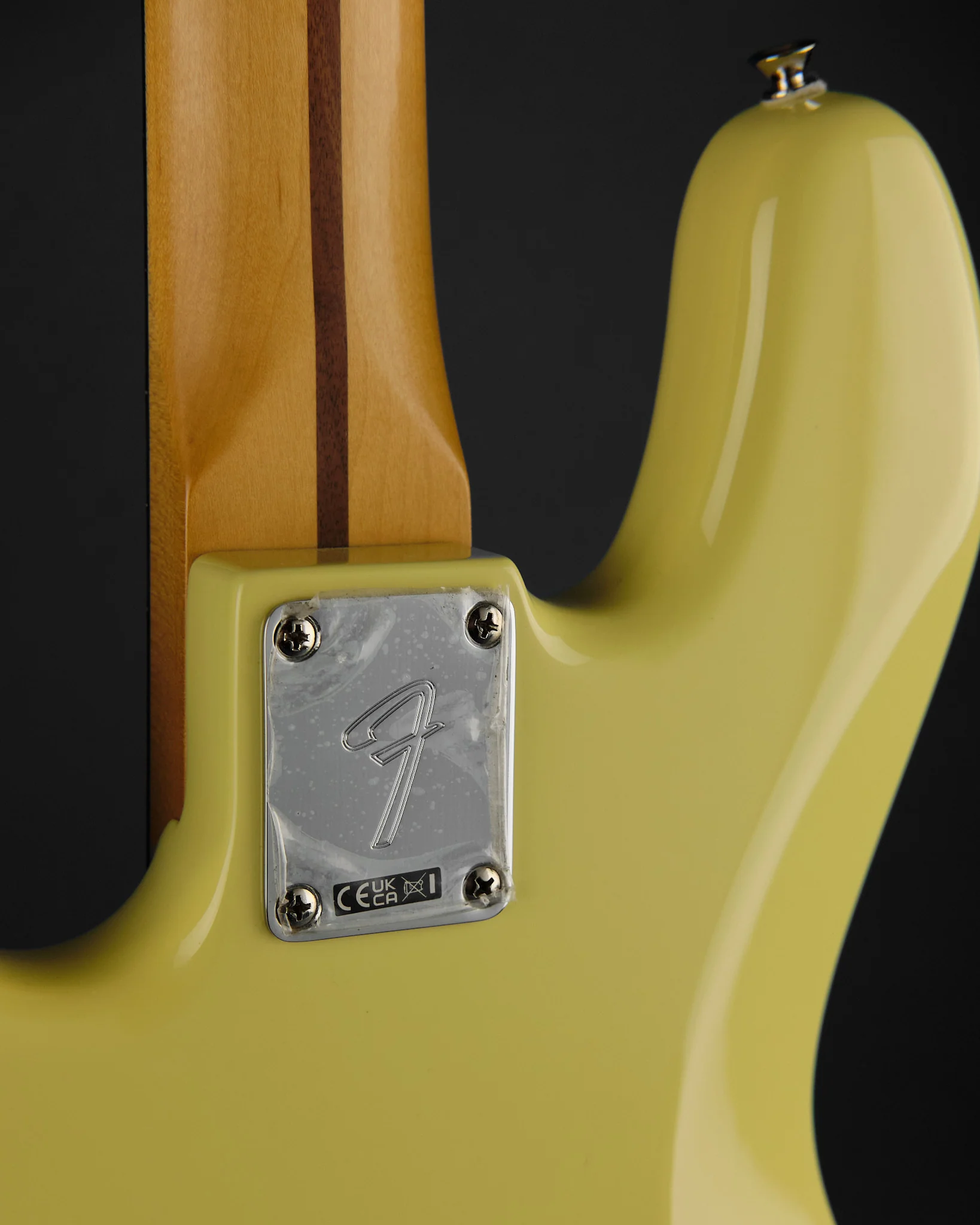 2025 Fender Player II Jazz Bass Hialeah Yellow - Image 11