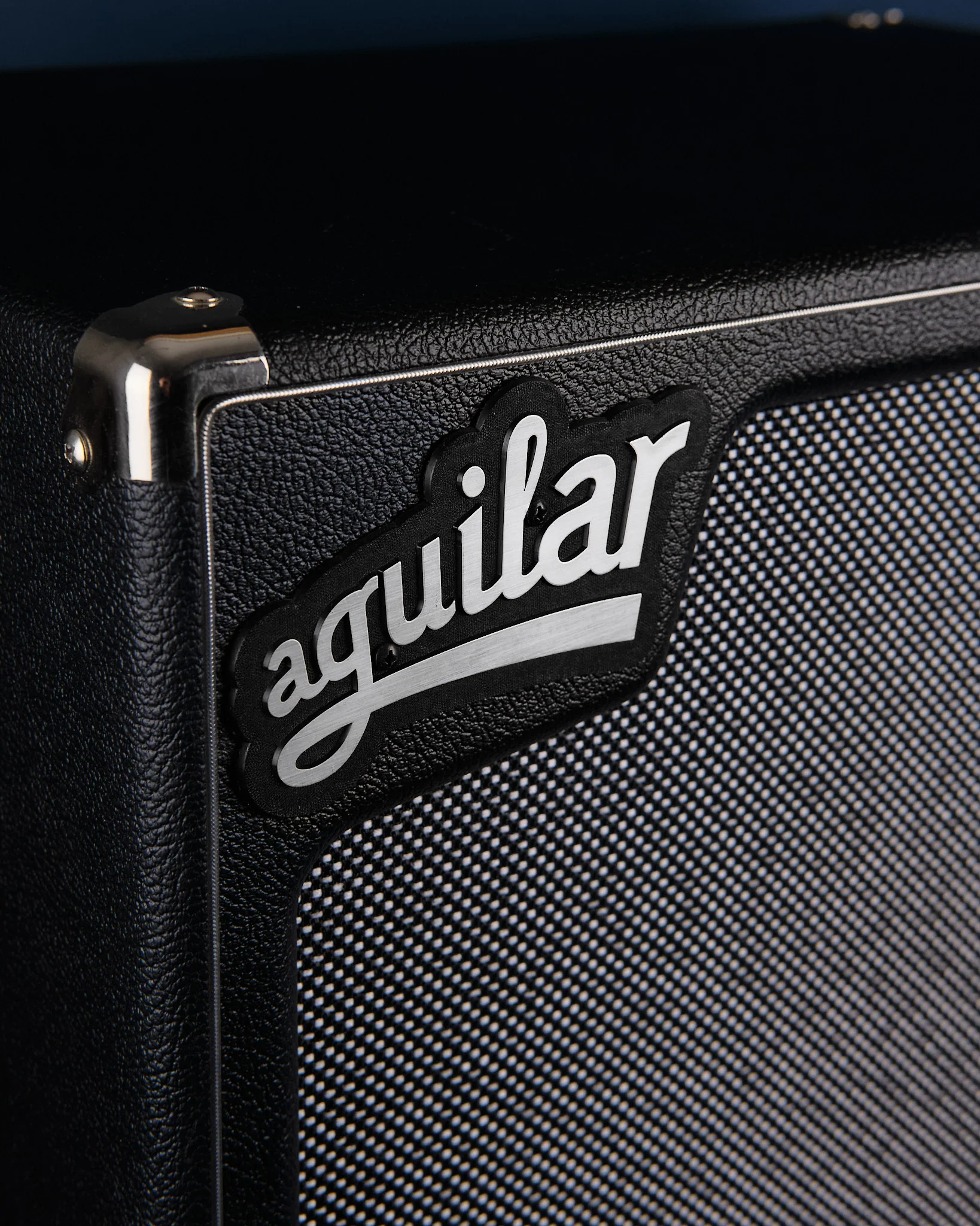 Aguilar SL410X 4 x 10" Bass Cabinet (Second-Hand) - Image 3