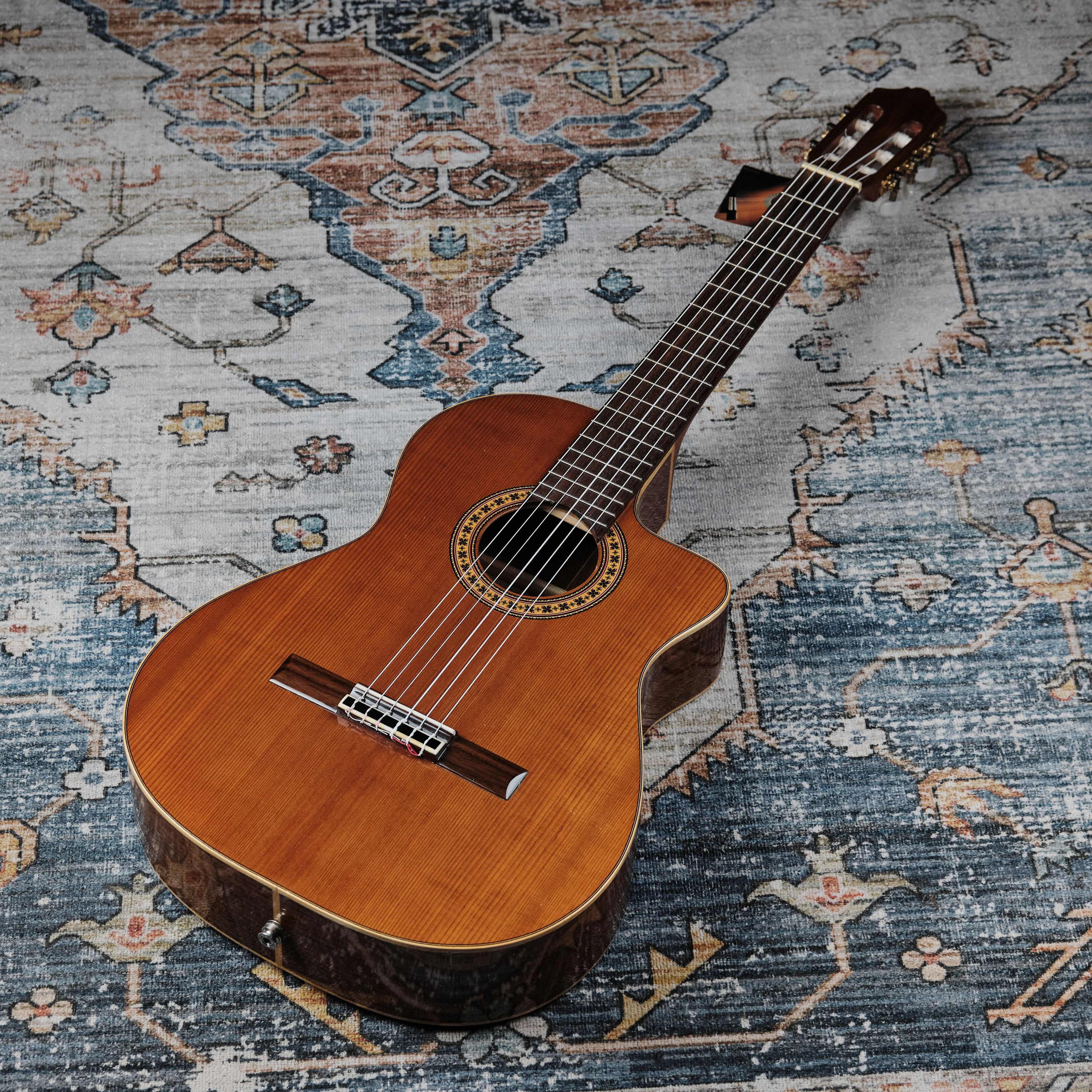 Azahar 105CA Cutaway Classical (Second-Hand) - Image 5