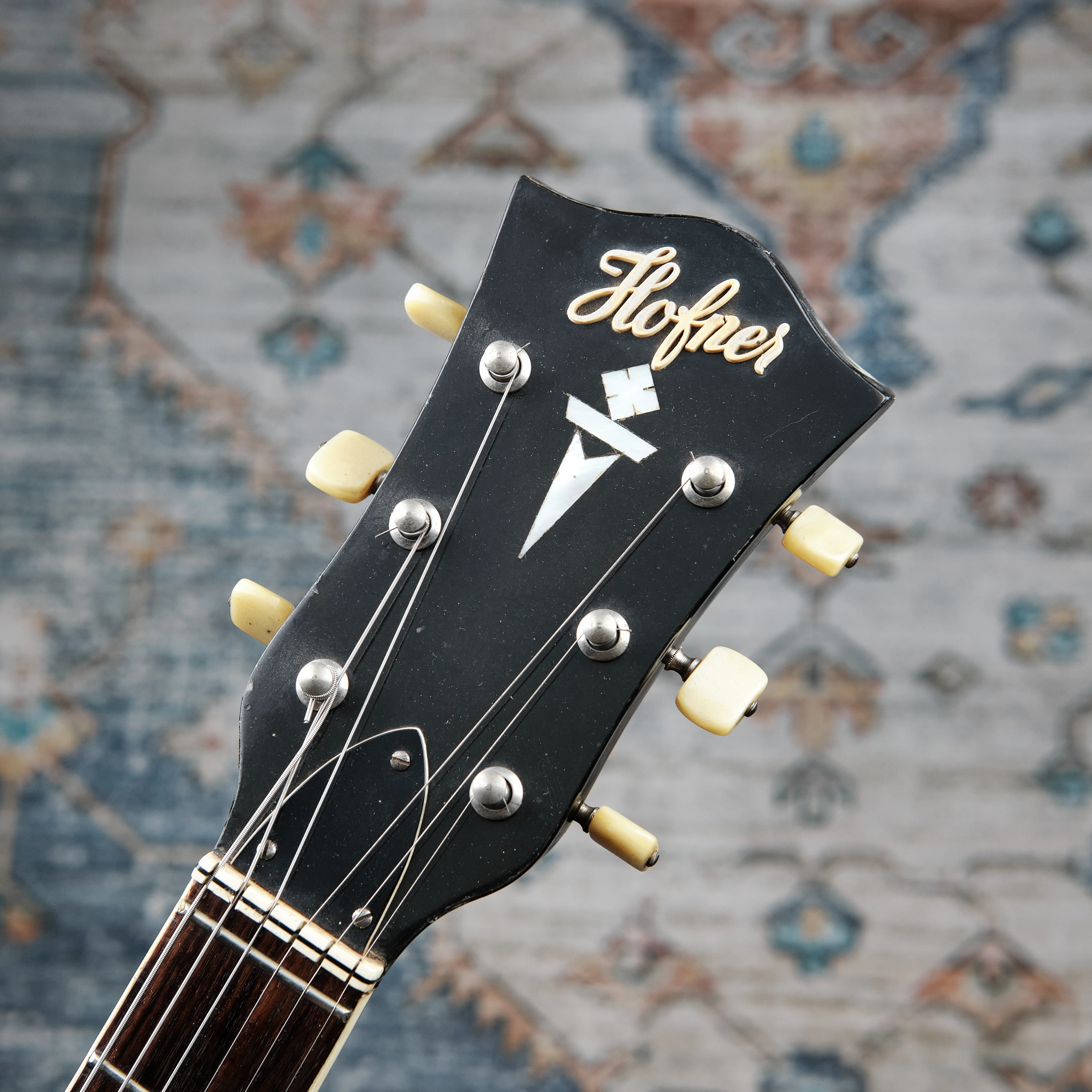 1966 Hofner 4600/E2 Sunburst - Image 2