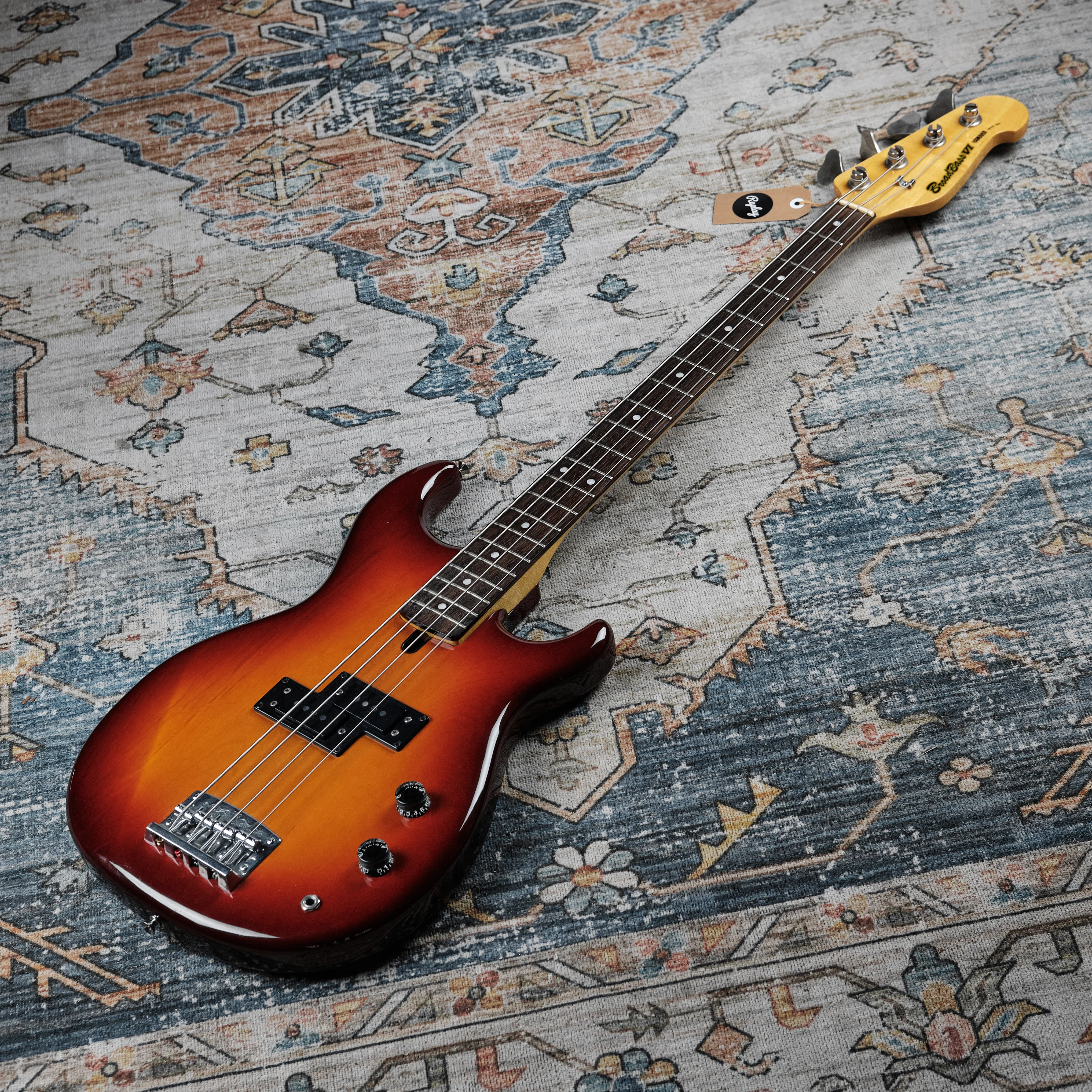 1980s Yamaha BroadBass VI Sunburst - Image 4