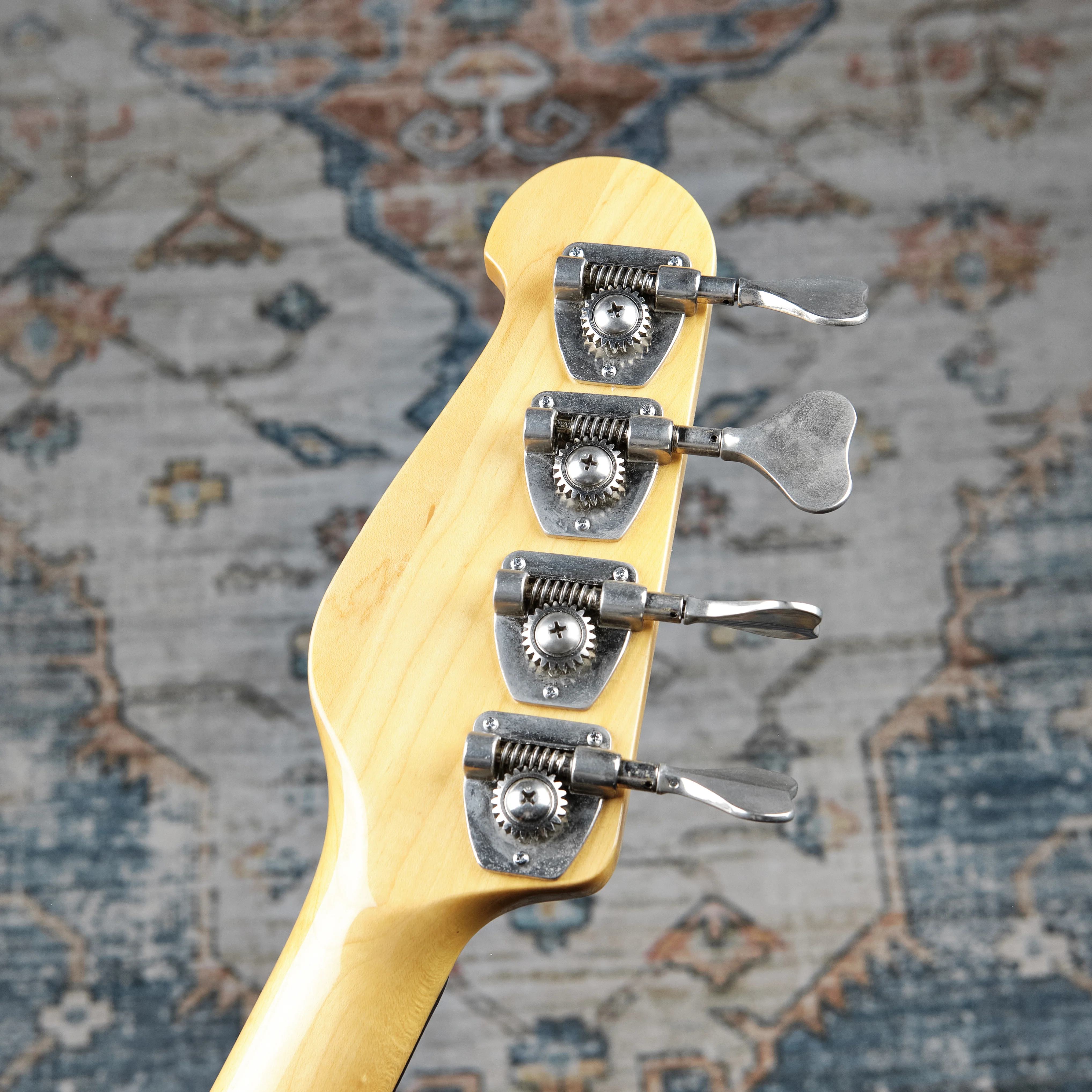 1980s Yamaha BroadBass VI Sunburst - Image 5