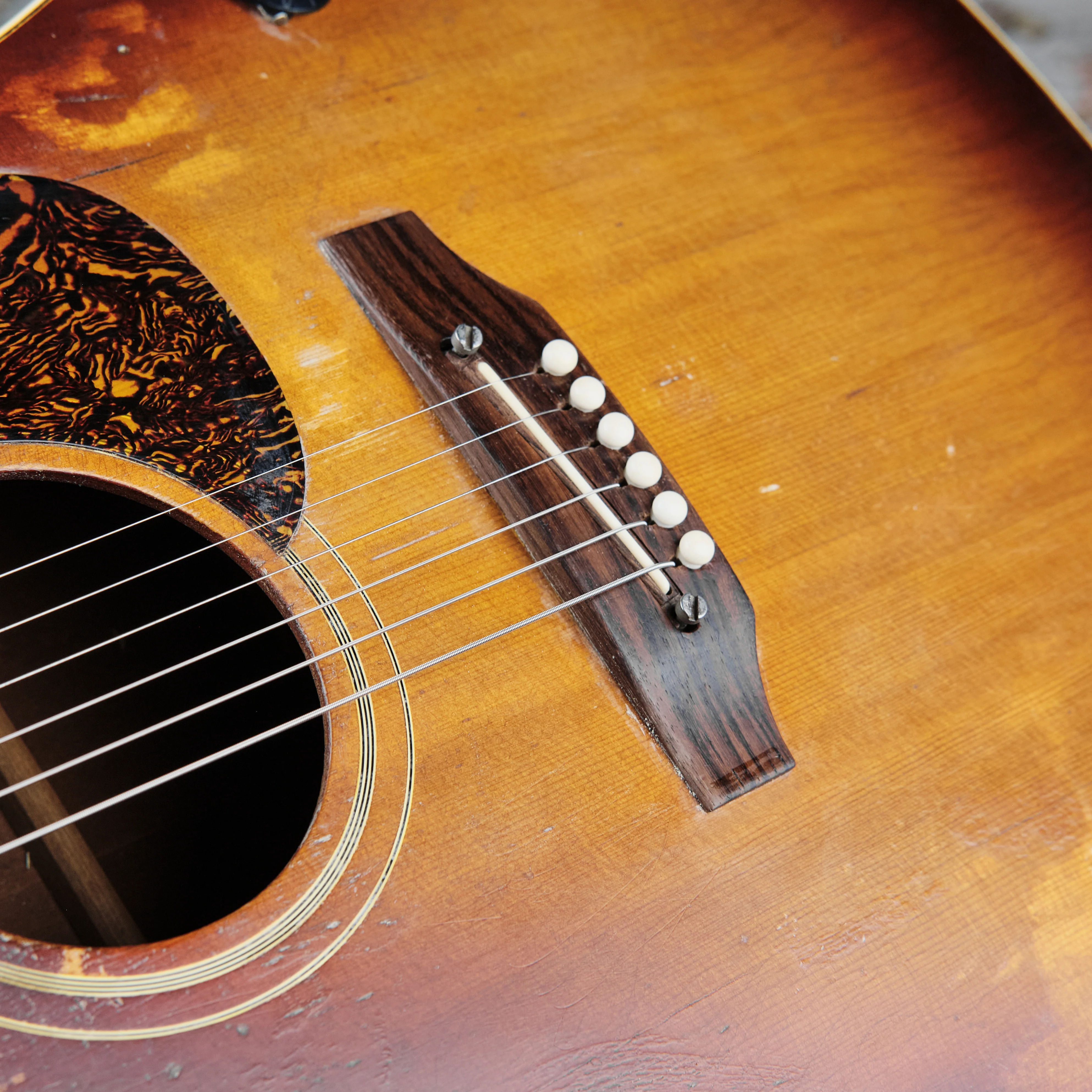c1969 Gibson J-160E Cherry Sunburst - Image 7