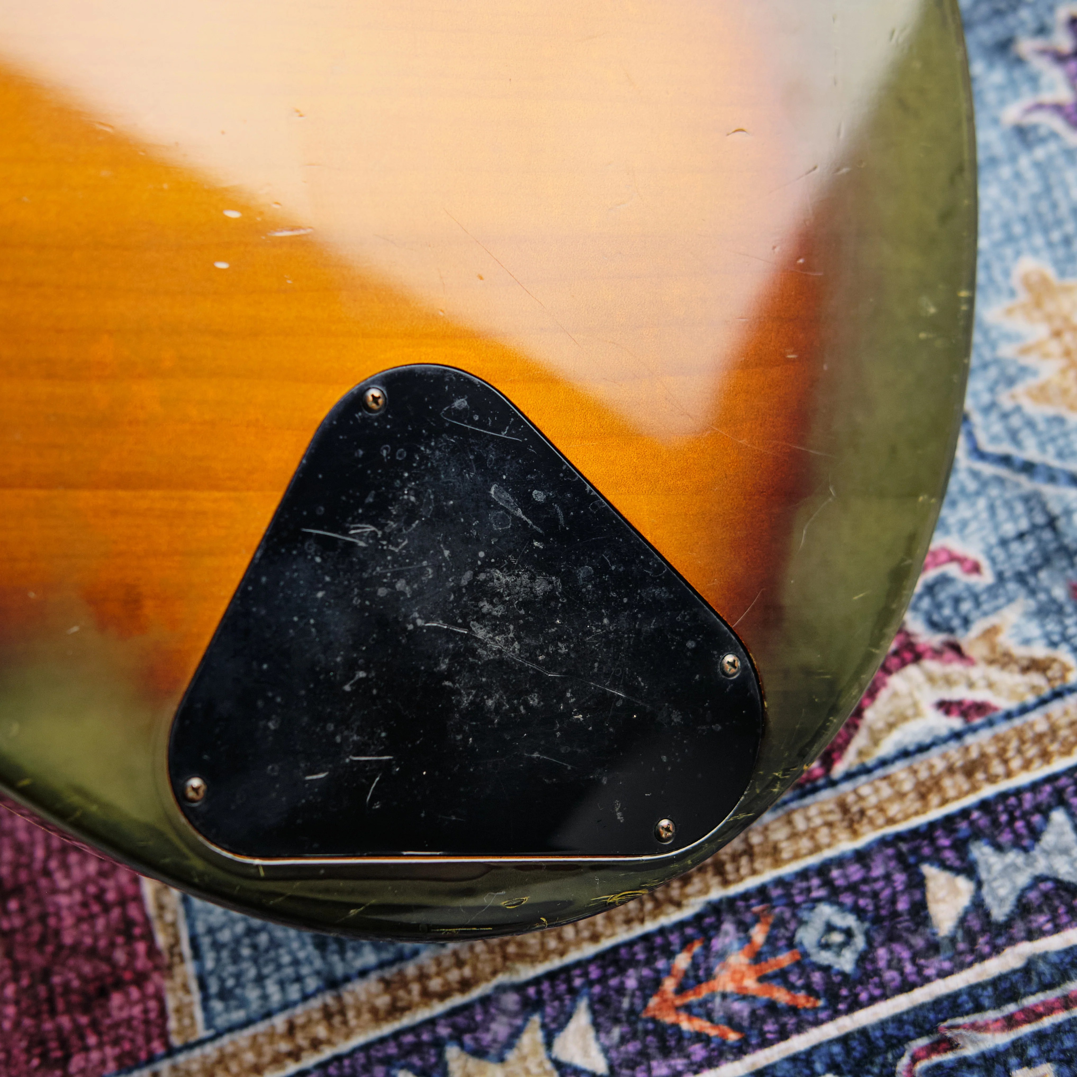 c1981 Yamaha SG600 Sunburst - Image 7