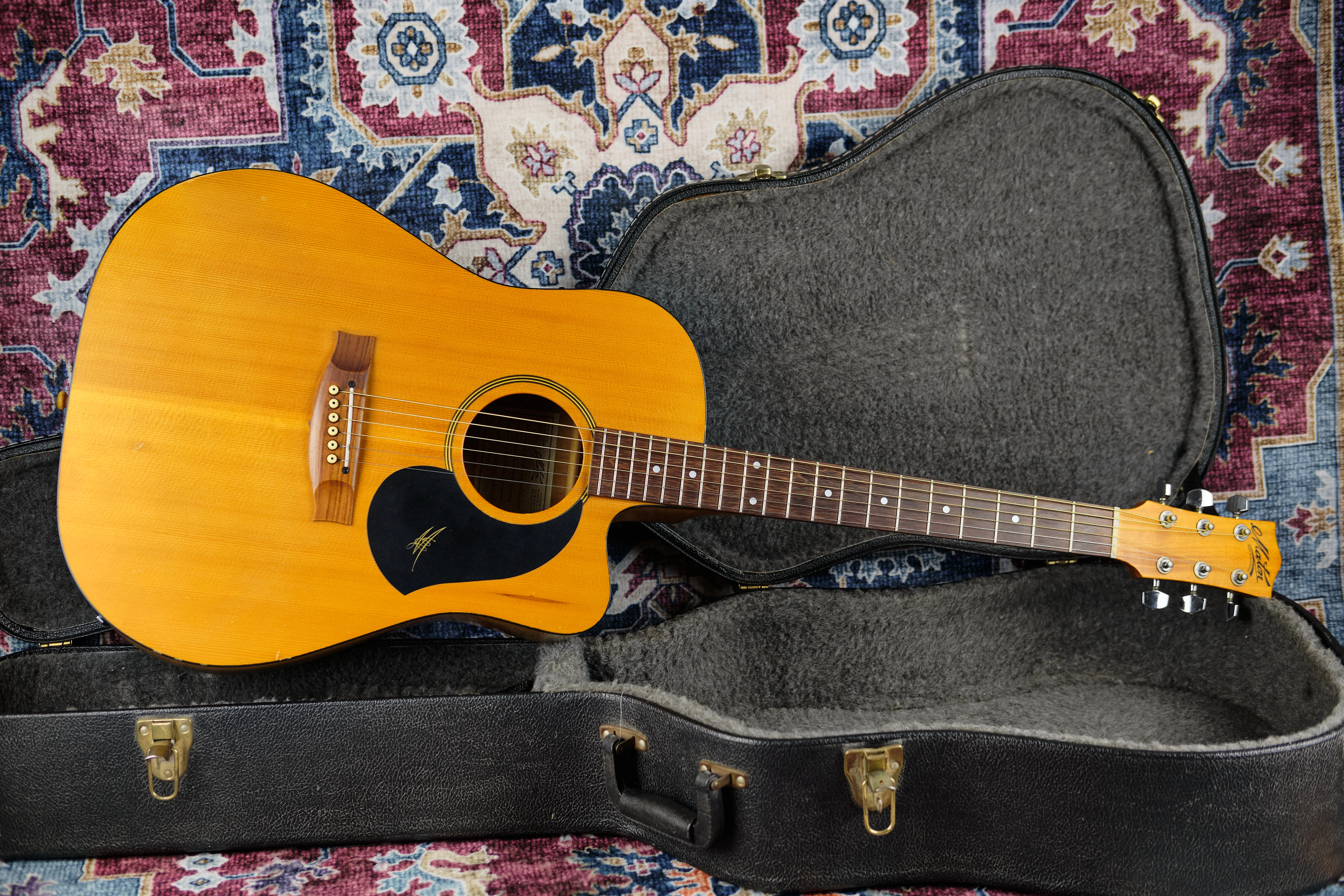 1990s Maton EM225C Dreadnought - Image 4