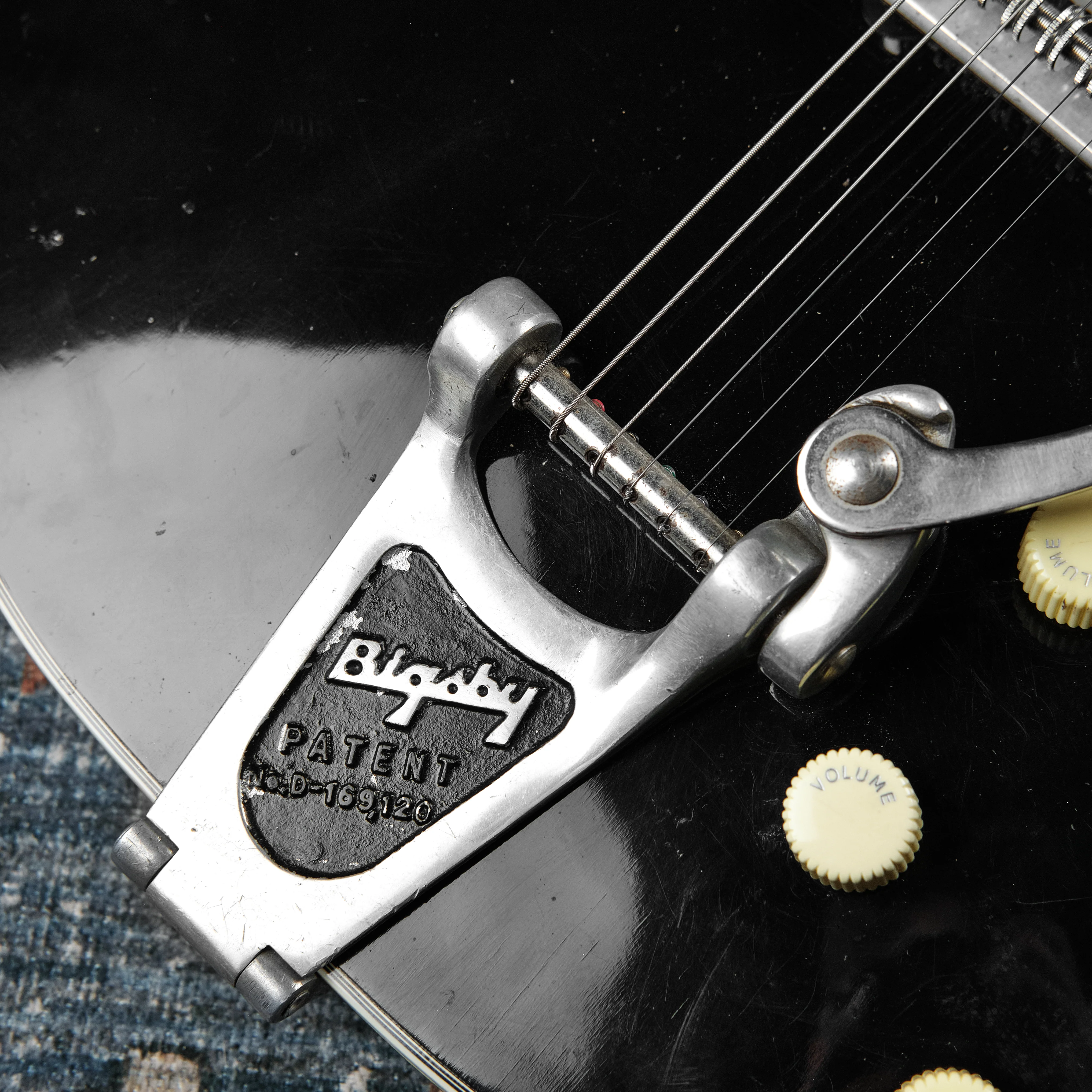 1960s Silvertone 1446 Black - Image 6