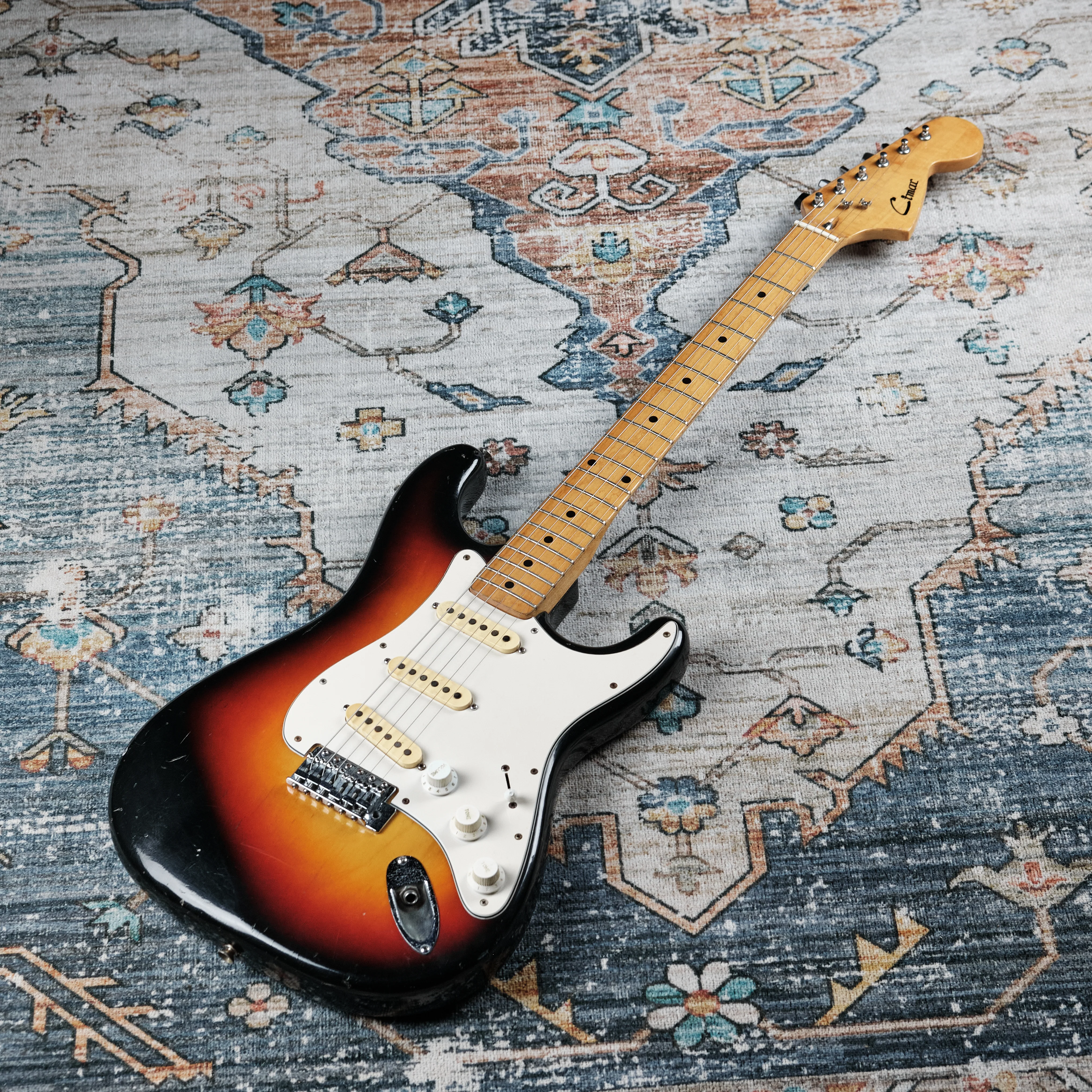 1970s Cimar 1940 Stratocaster Sunburst - Image 5