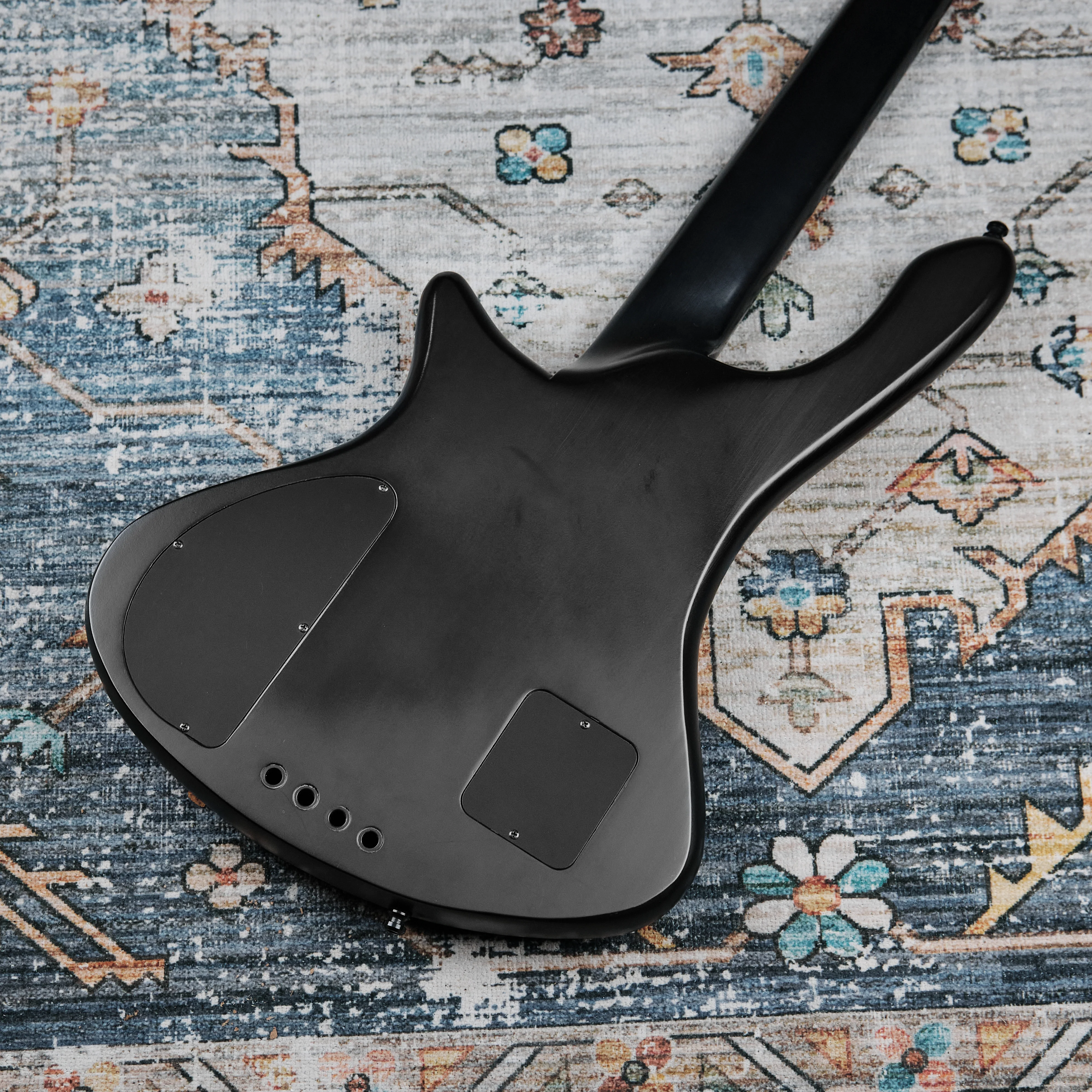 Cole Clark Kennedy LLB4 Satin Black (Second-Hand) - Image 3
