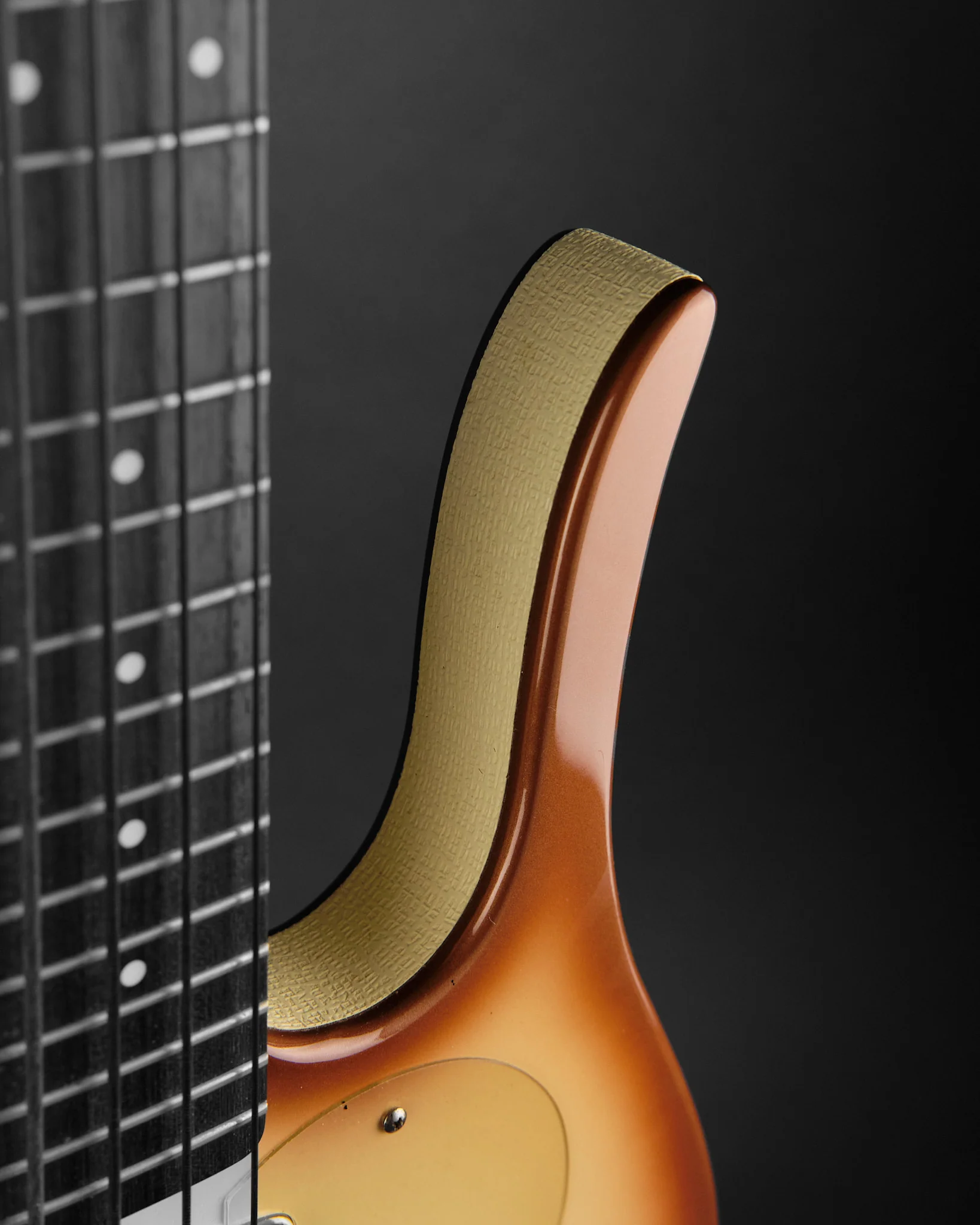 Danelectro Longhorn Bass Copper Burst (Second-Hand) - Image 10