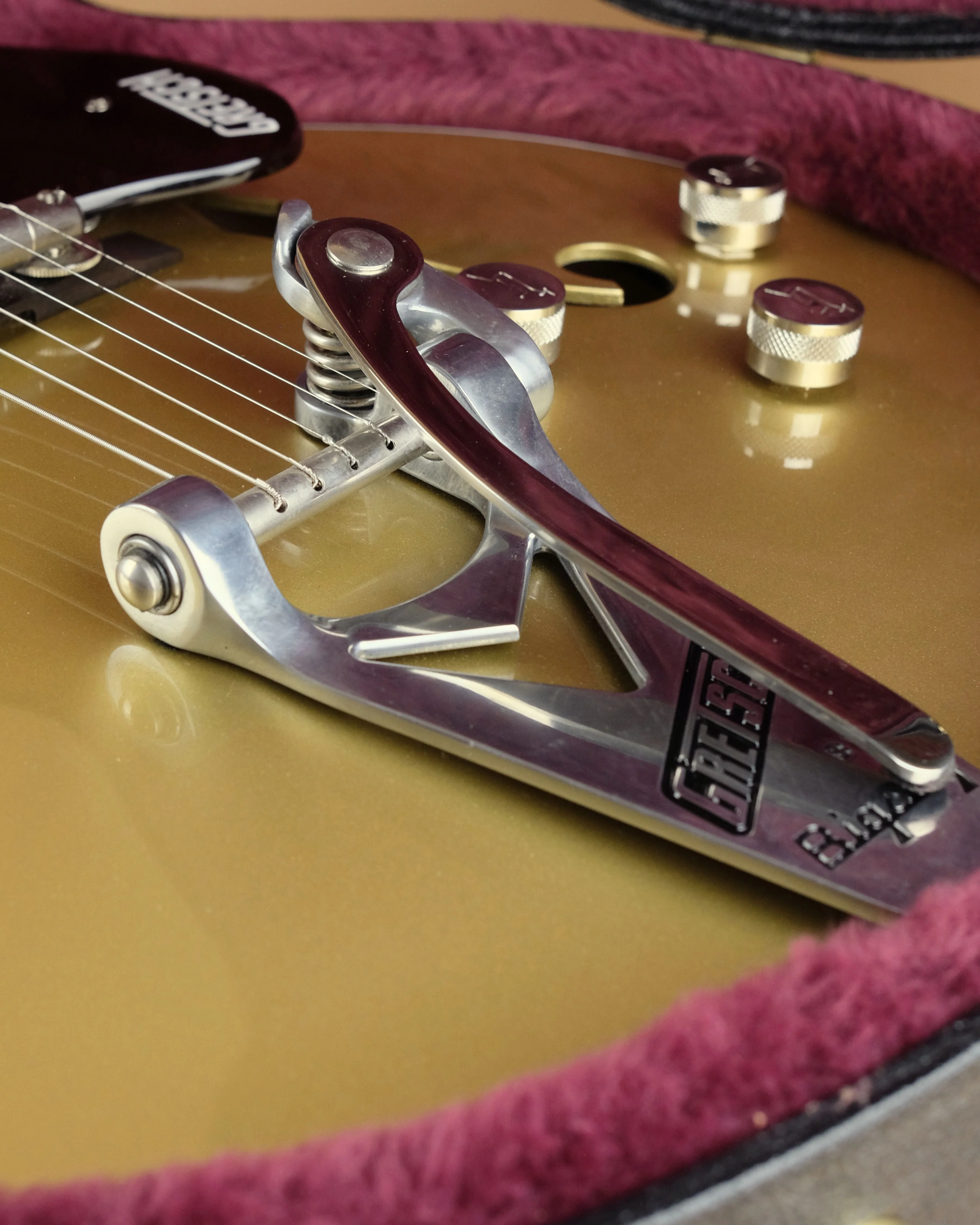 Gretsch G6118T-135 LTD 135th Anniversary Casino Gold (Second-Hand) - Image 6