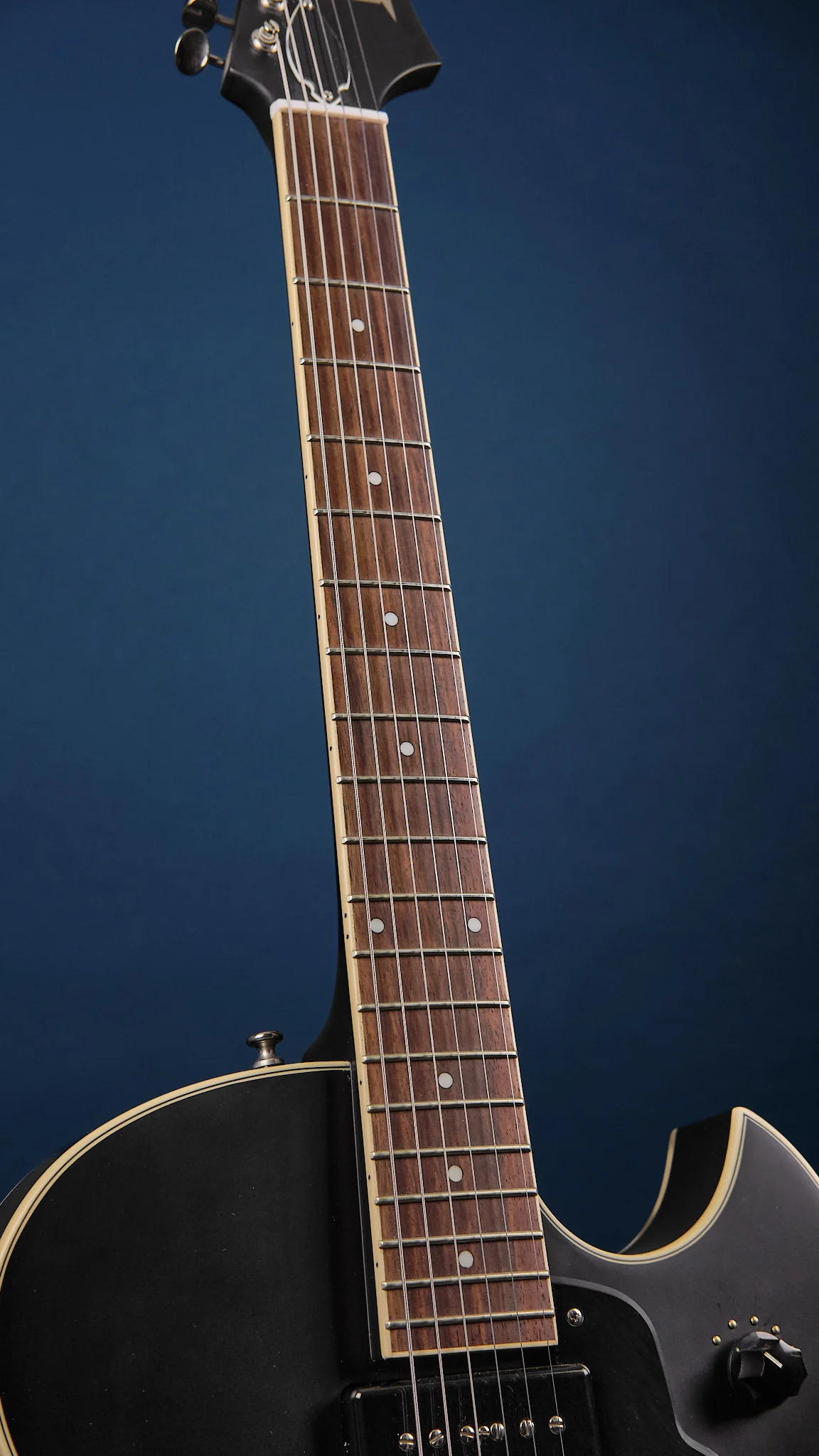 Guild Starfire I Jet90 Satin Black (Second-Hand) - Image 6