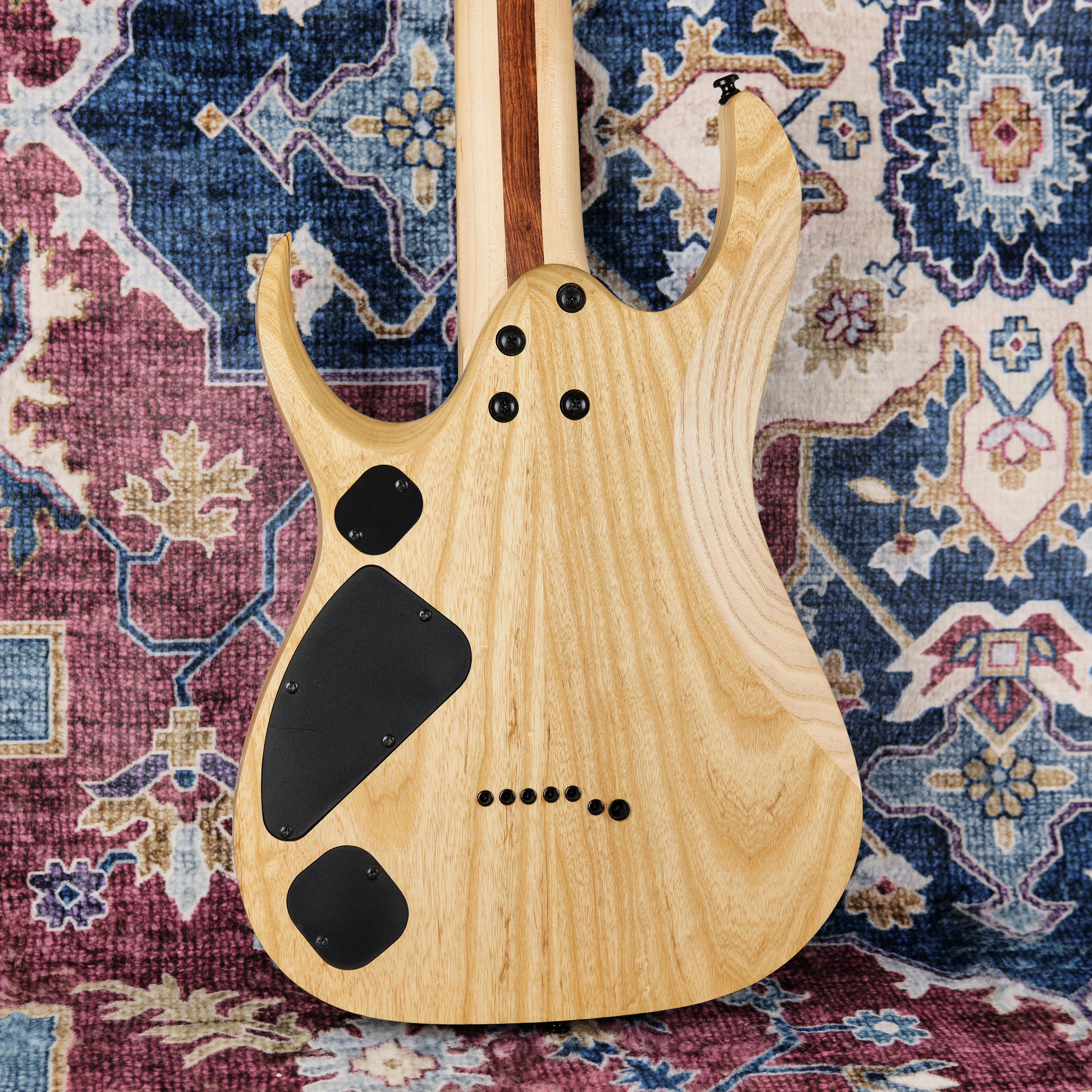 Ibanez RGDIX7MPB Surreal Blue Burst (Second-Hand) - Image 3