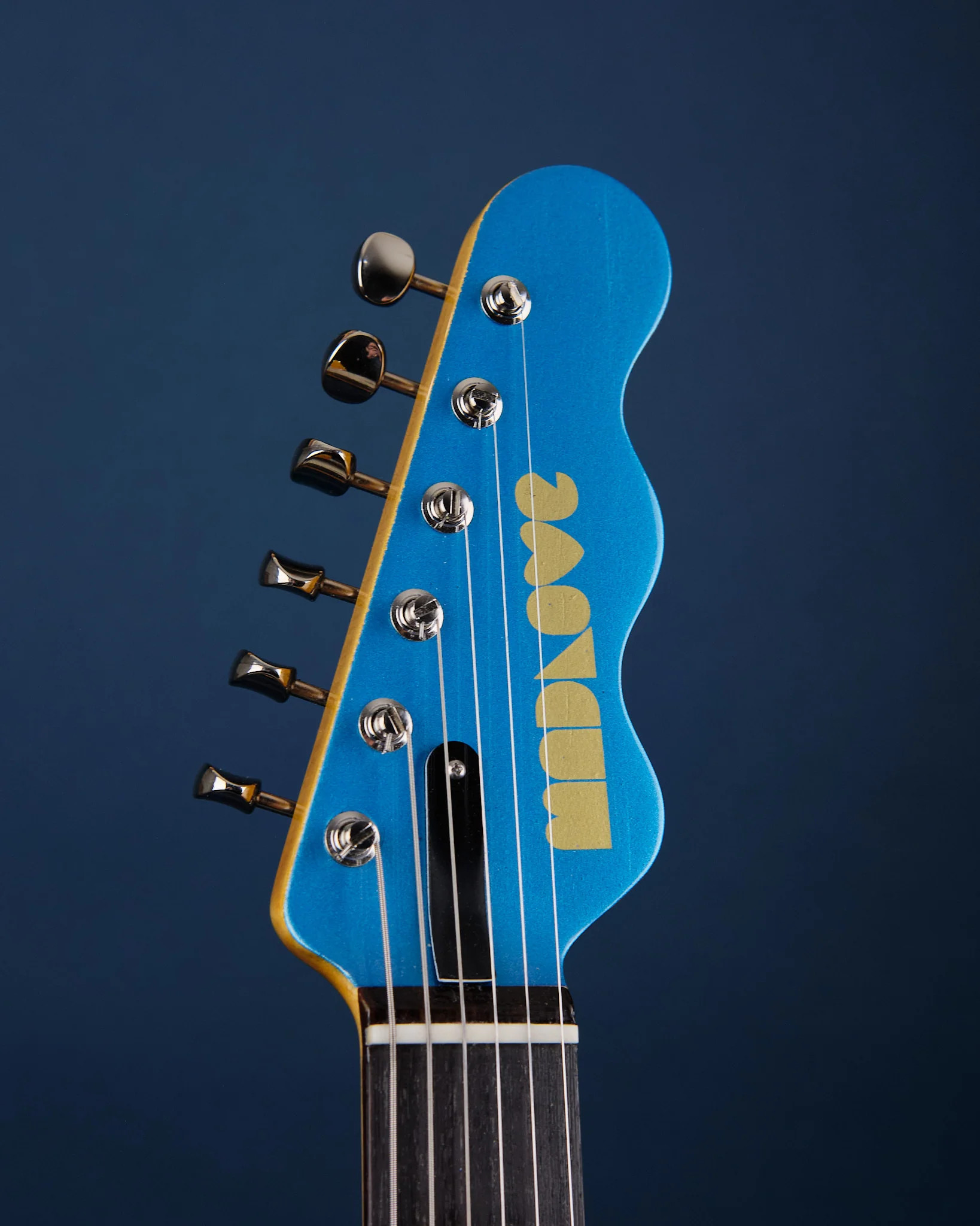 Madlove Pickups Prototype Lake Placid Blue Metallic (Second-Hand) - Image 2