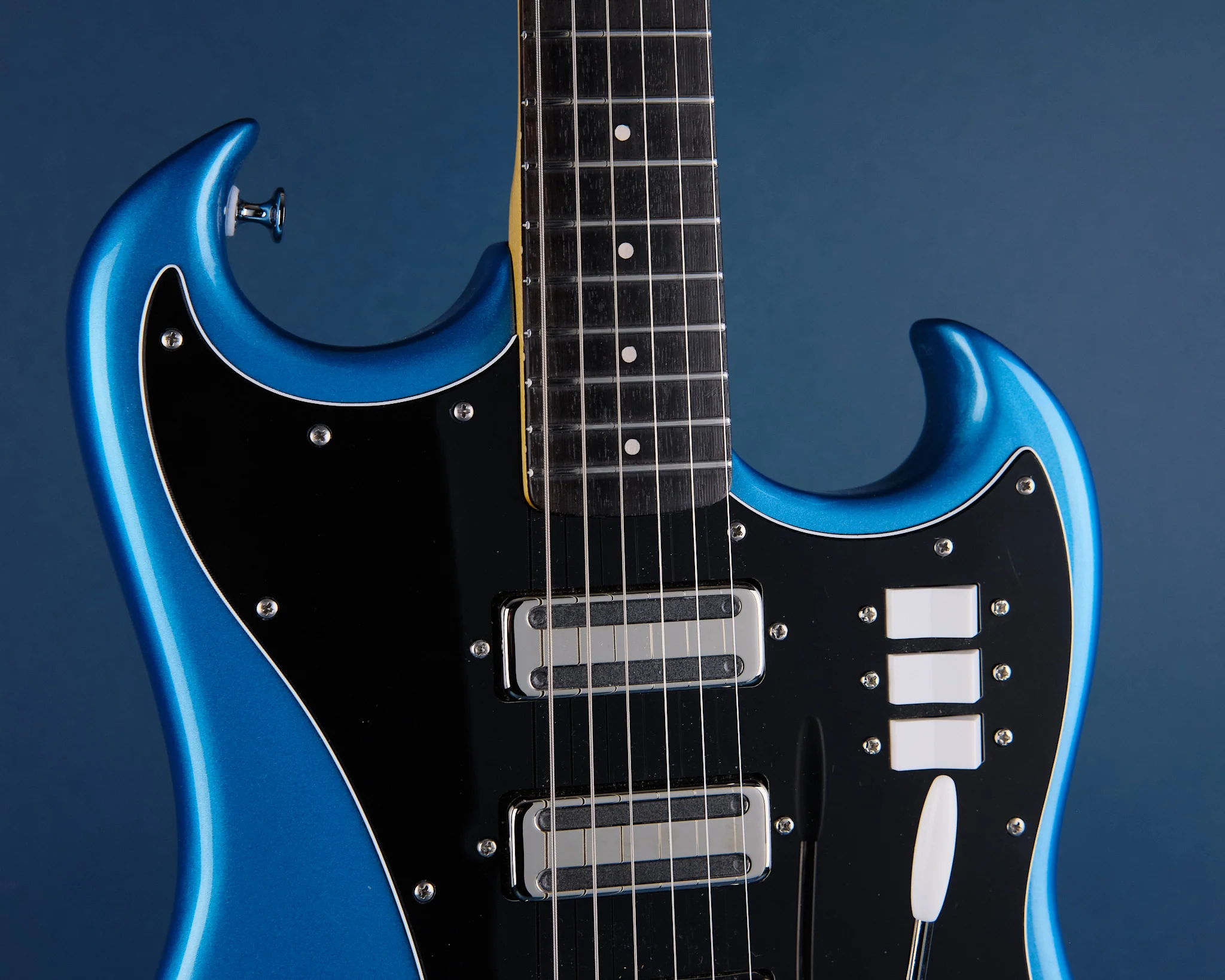 Madlove Pickups Prototype Lake Placid Blue Metallic (Second-Hand) - Image 9