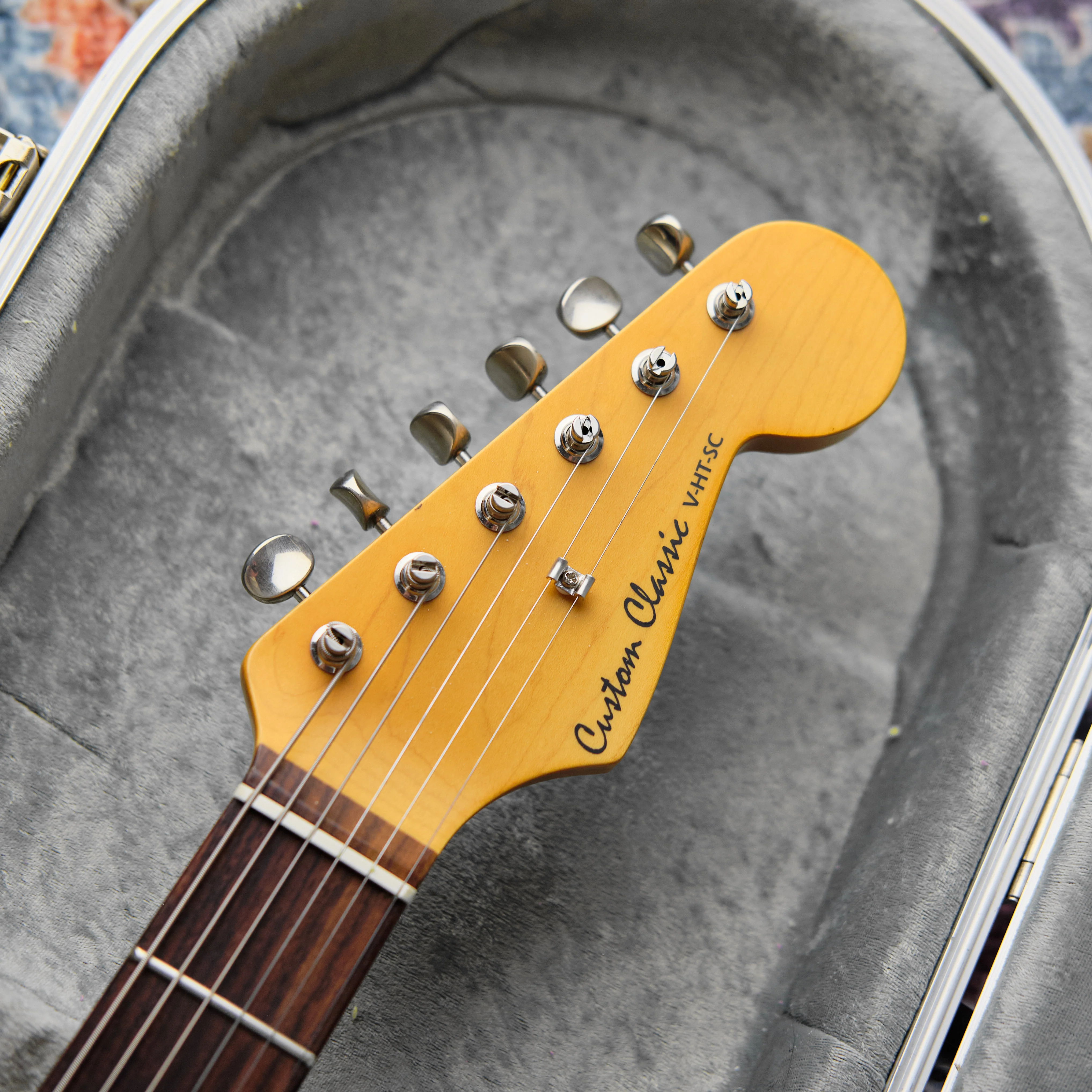 Ray Carlton Custom Classic S-Style Candy Apple Red (Second-Hand) - Image 2