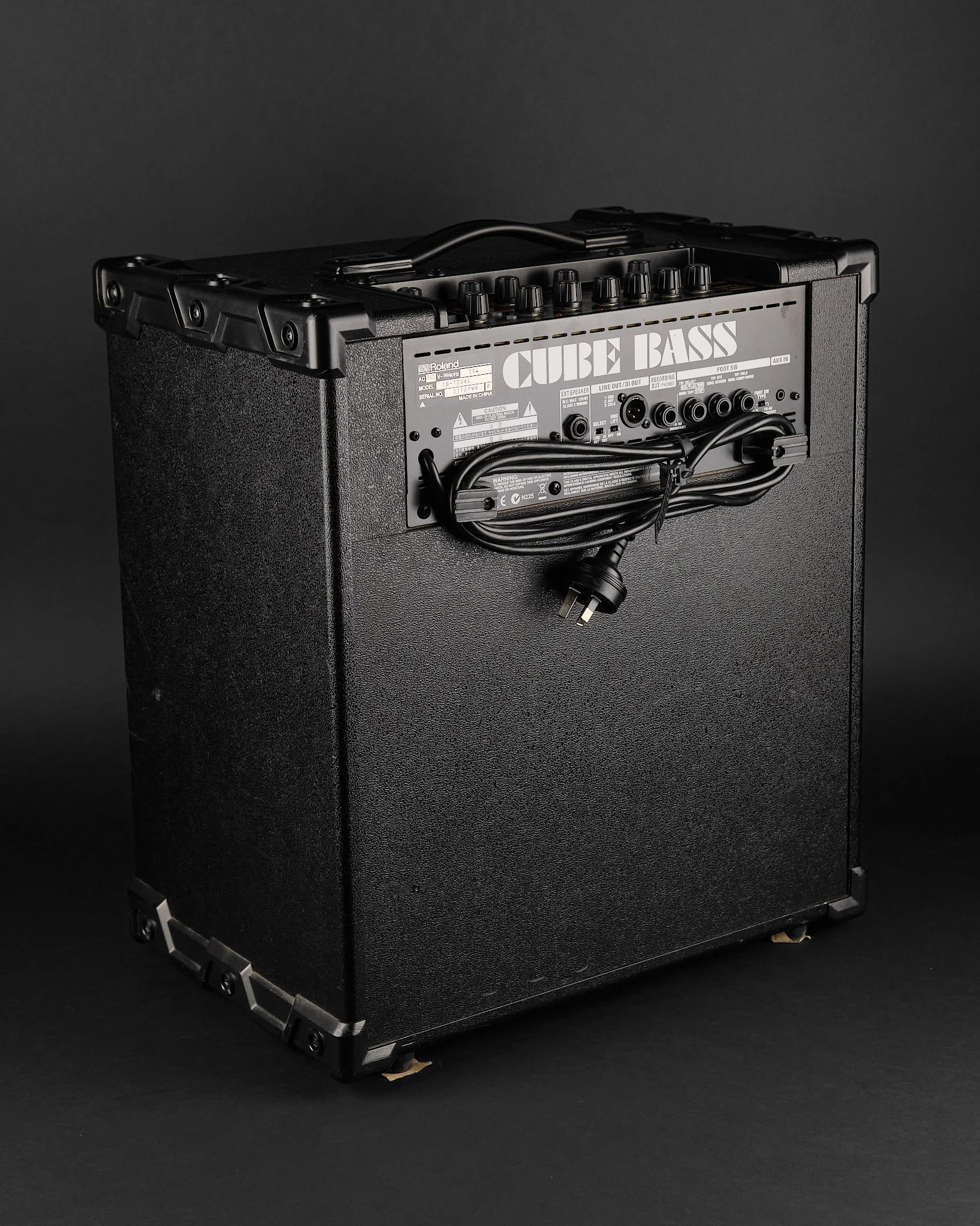 Roland Cube-120XL 1x12" Bass Combo (Second-Hand) - Image 4