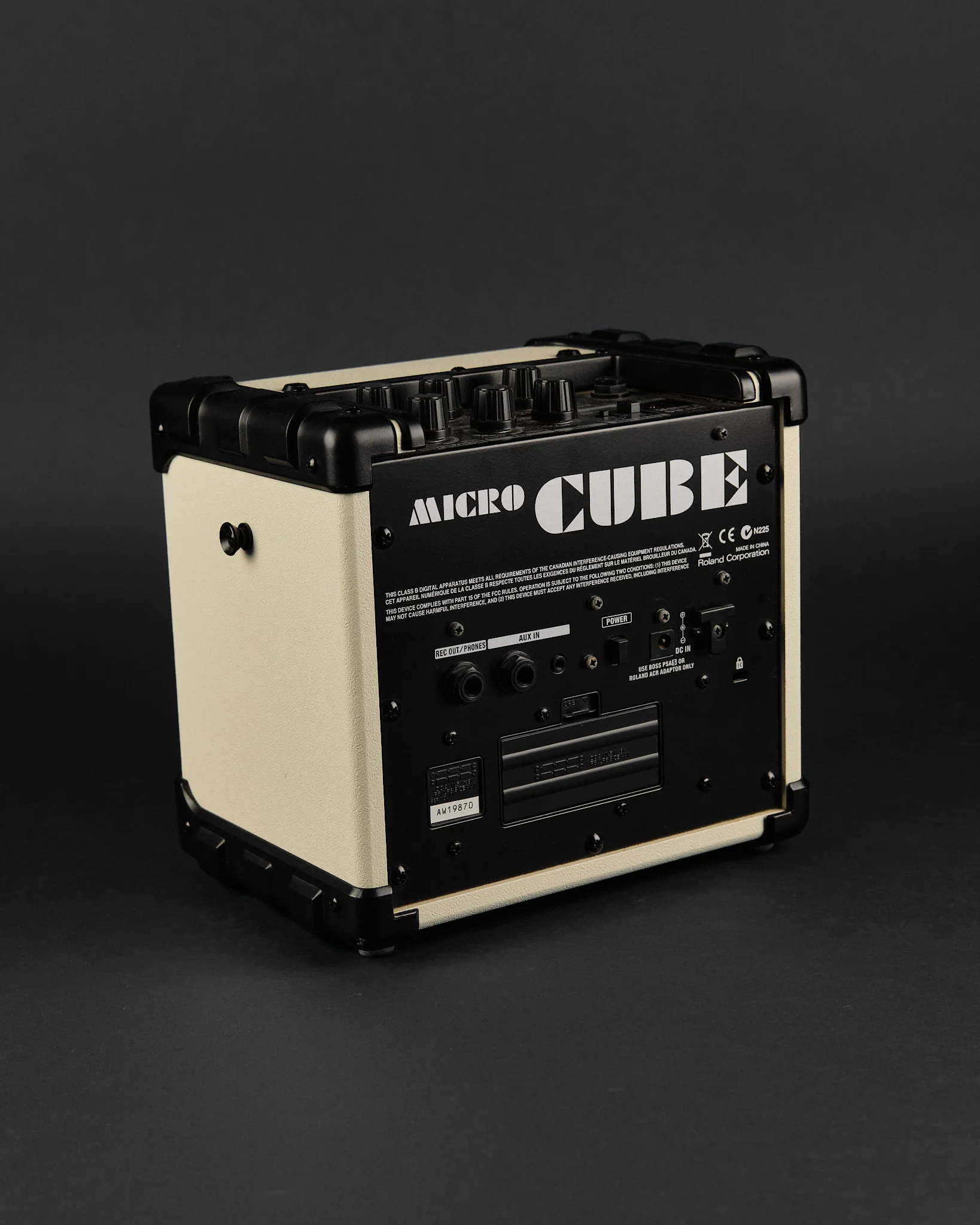 Roland Micro Cube 1 x 5" Portable Guitar Combo White (Second-Hand) - Image 2