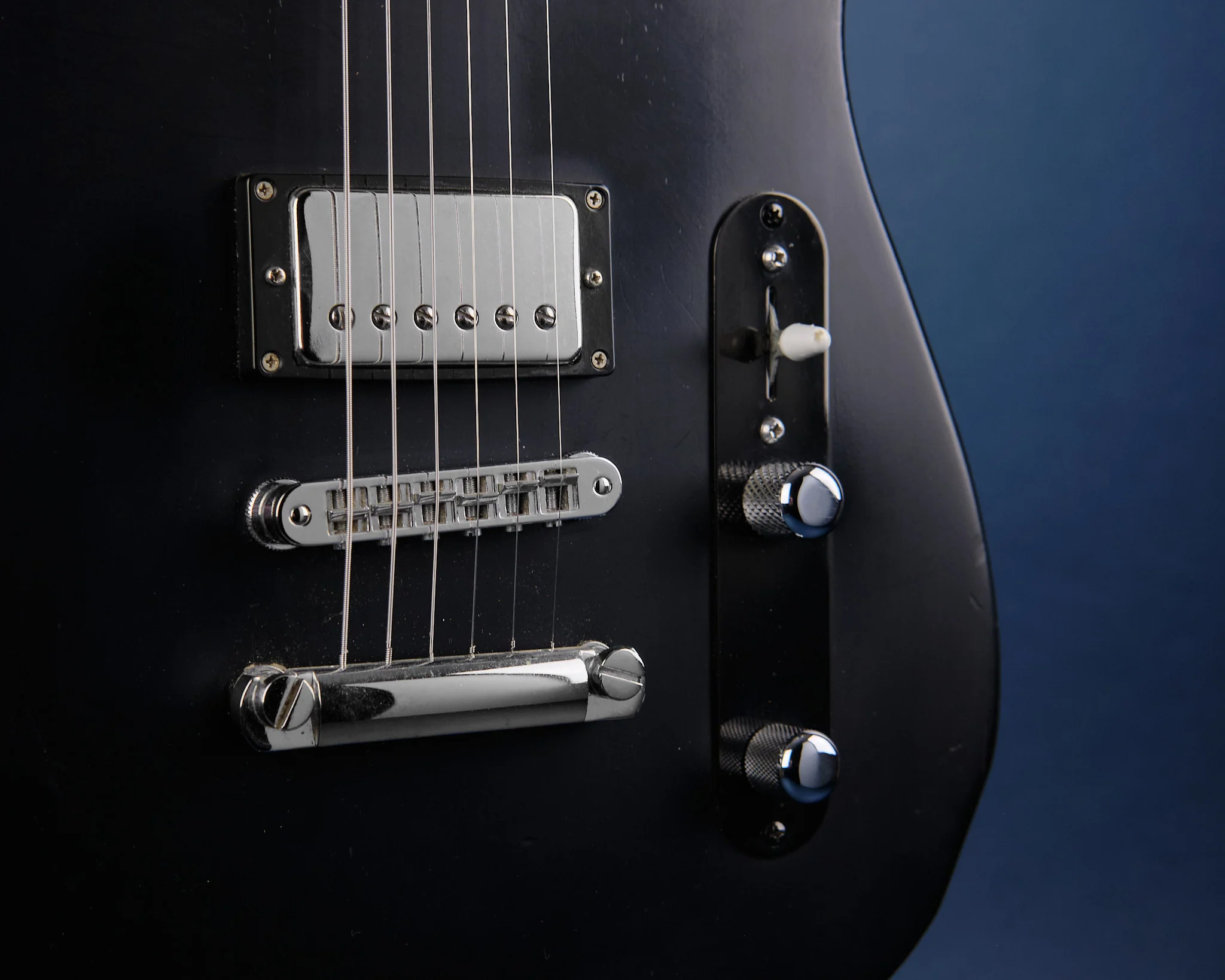Tomkins Diamondtina 2 Black (Second-Hand) - Image 9