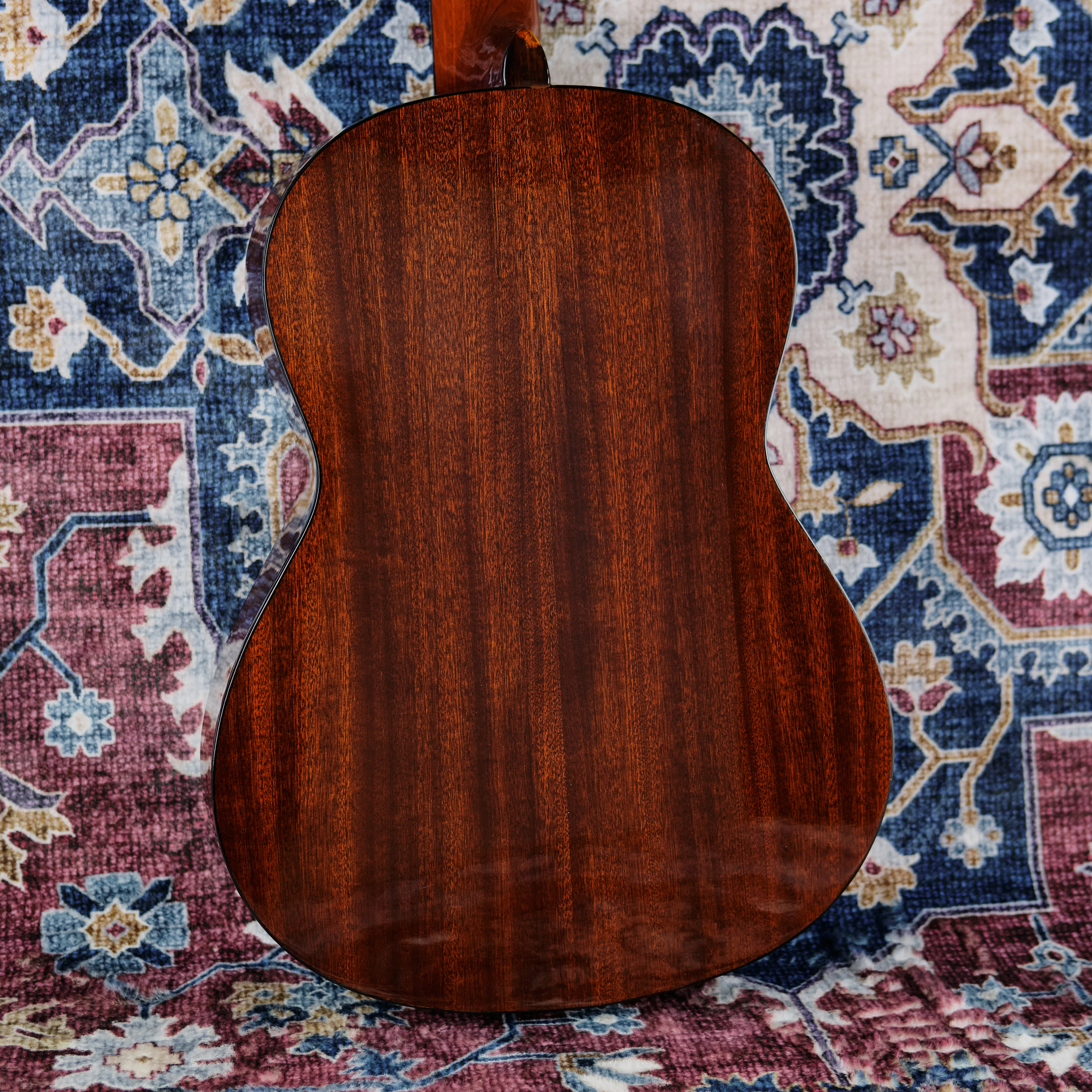 Walden N-310 Classical Guitar (Second-Hand) - Image 3