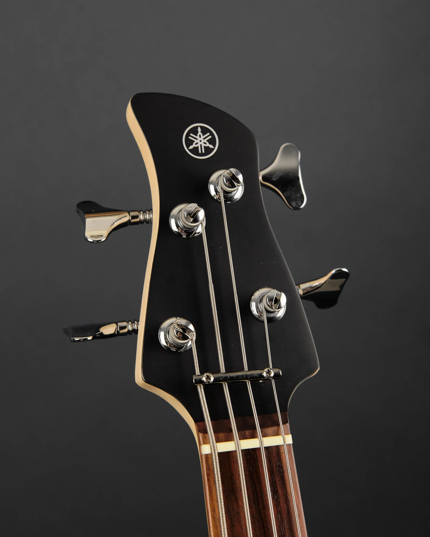 Yamaha TRBX174 Black (Second-Hand) - Image 2